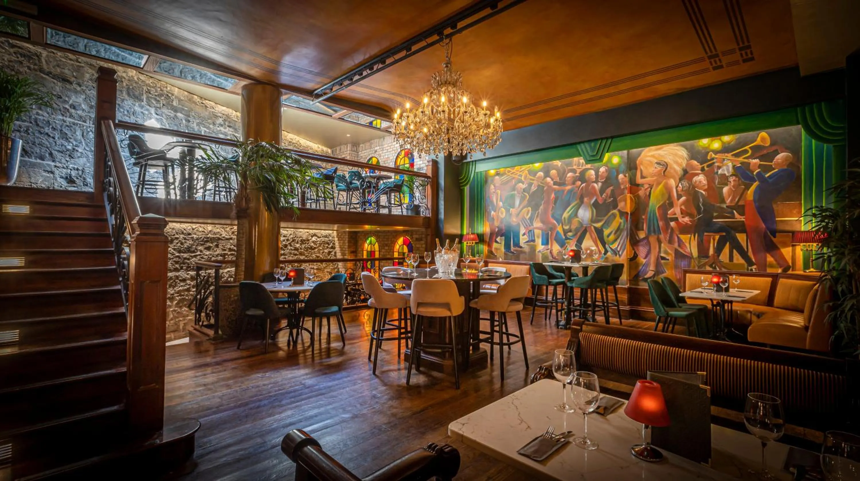 Restaurant/places to eat in The Victoria Hotel