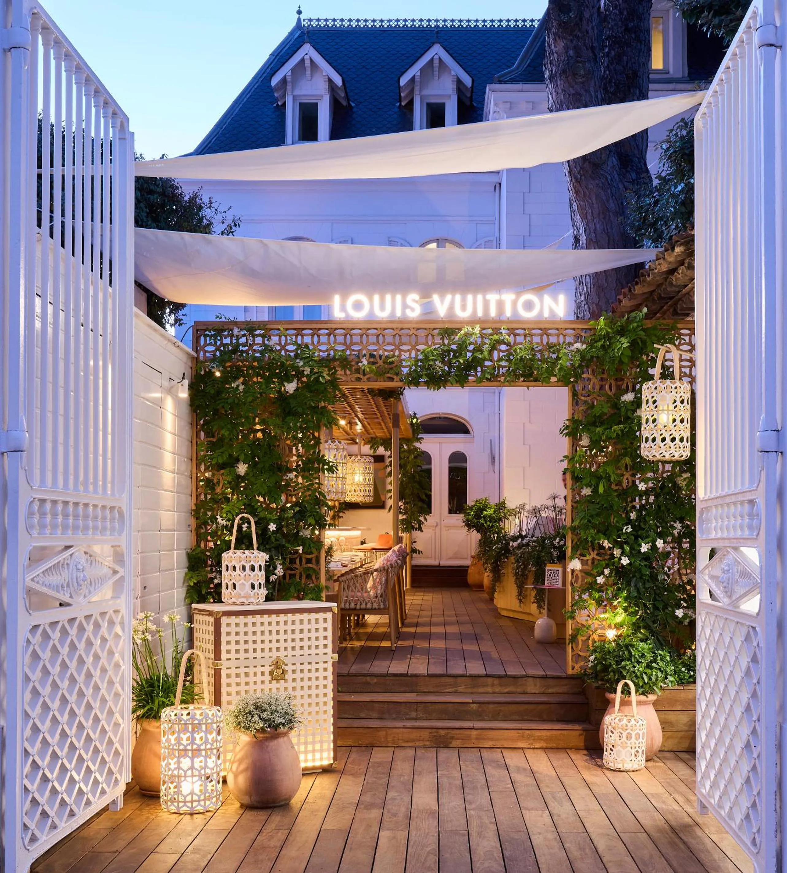 View (from property/room) in White 1921