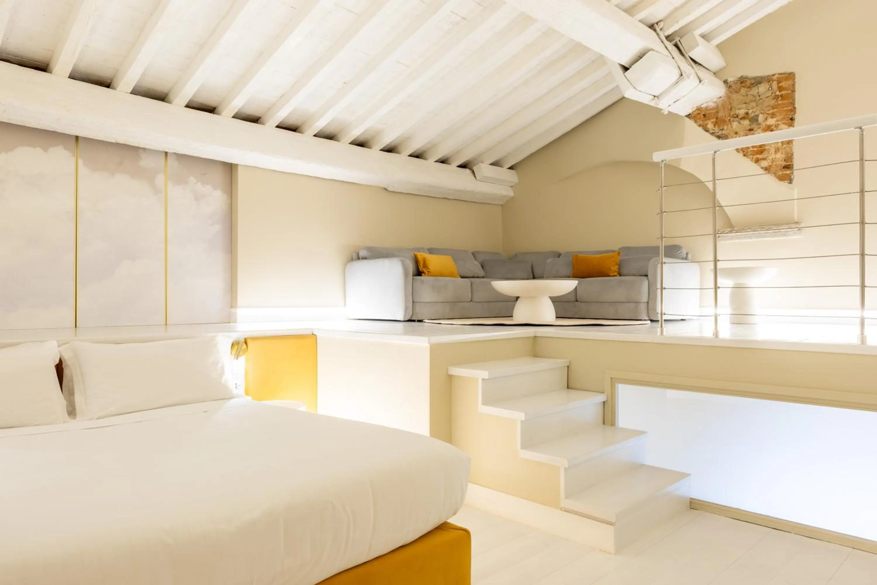 Bed in Renascentia in Florence - Adults Only