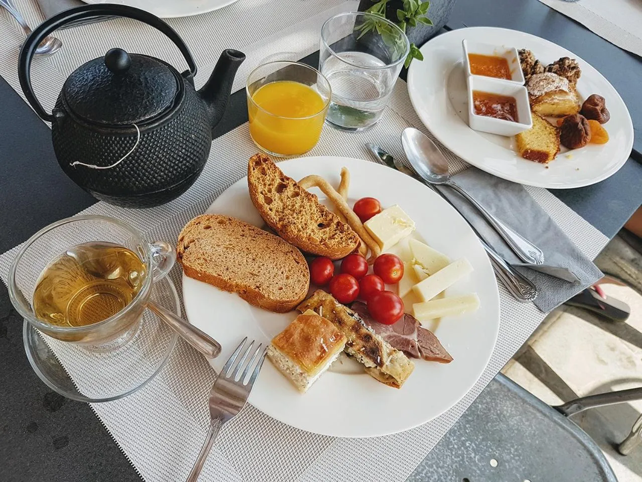 Food in Olympic Hotel