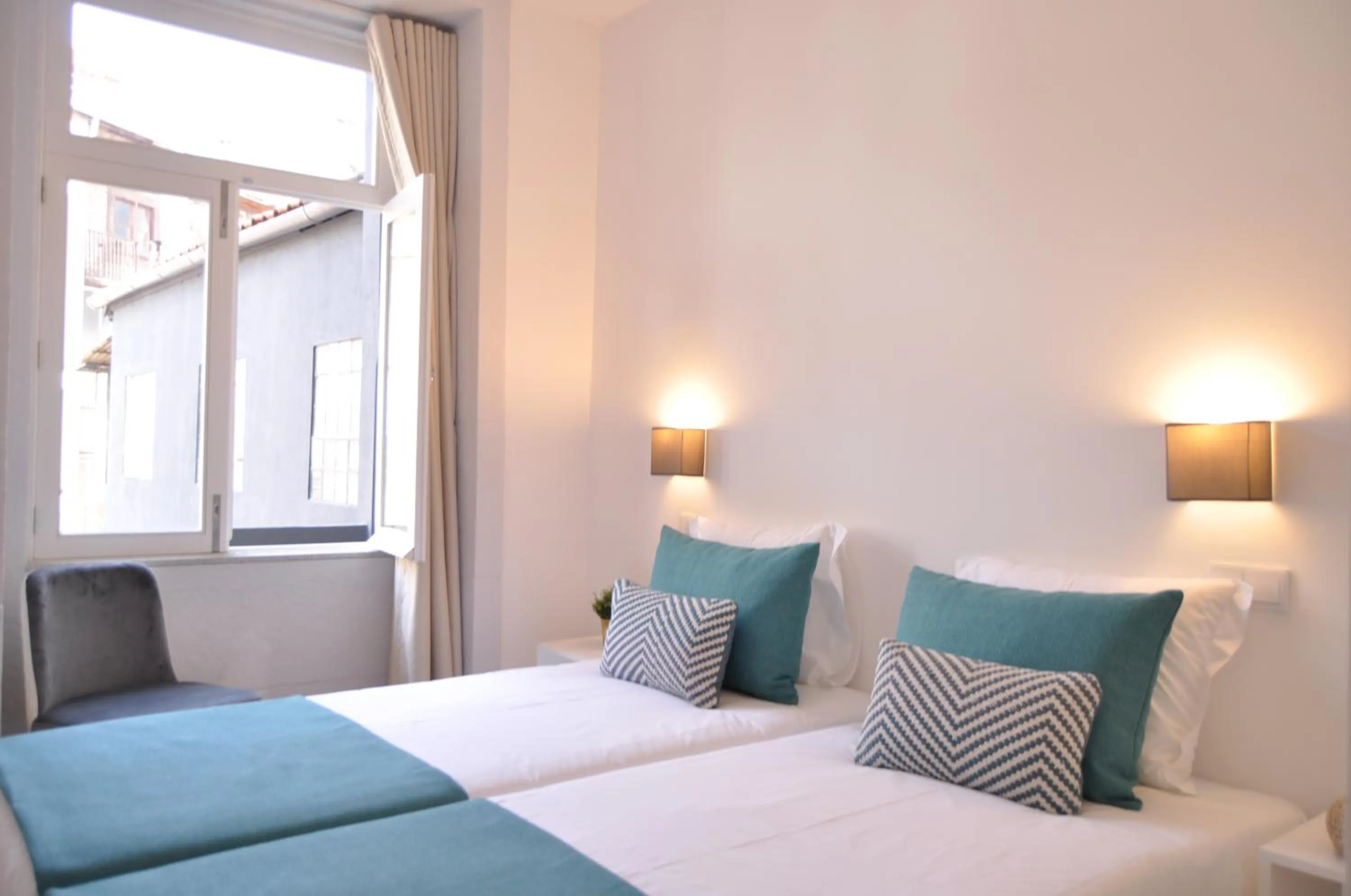 Bed in Mystay Porto Batalha
