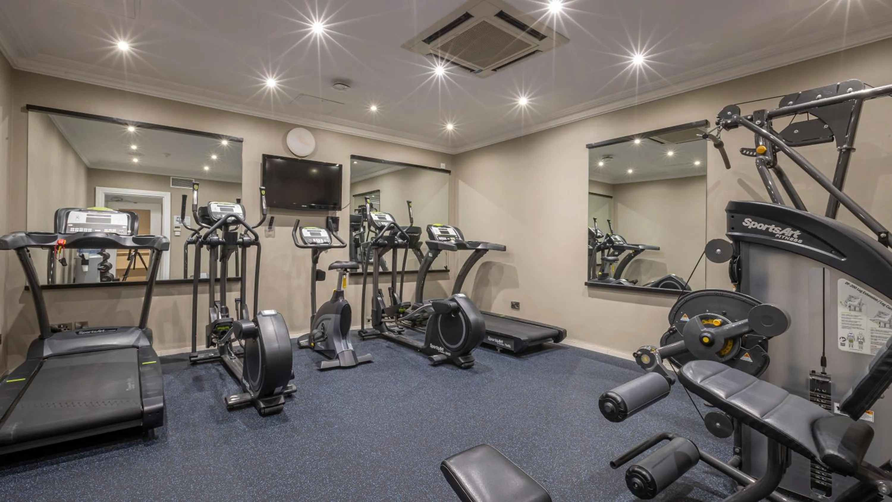 Fitness centre/facilities in Riu Plaza The Gresham Dublin