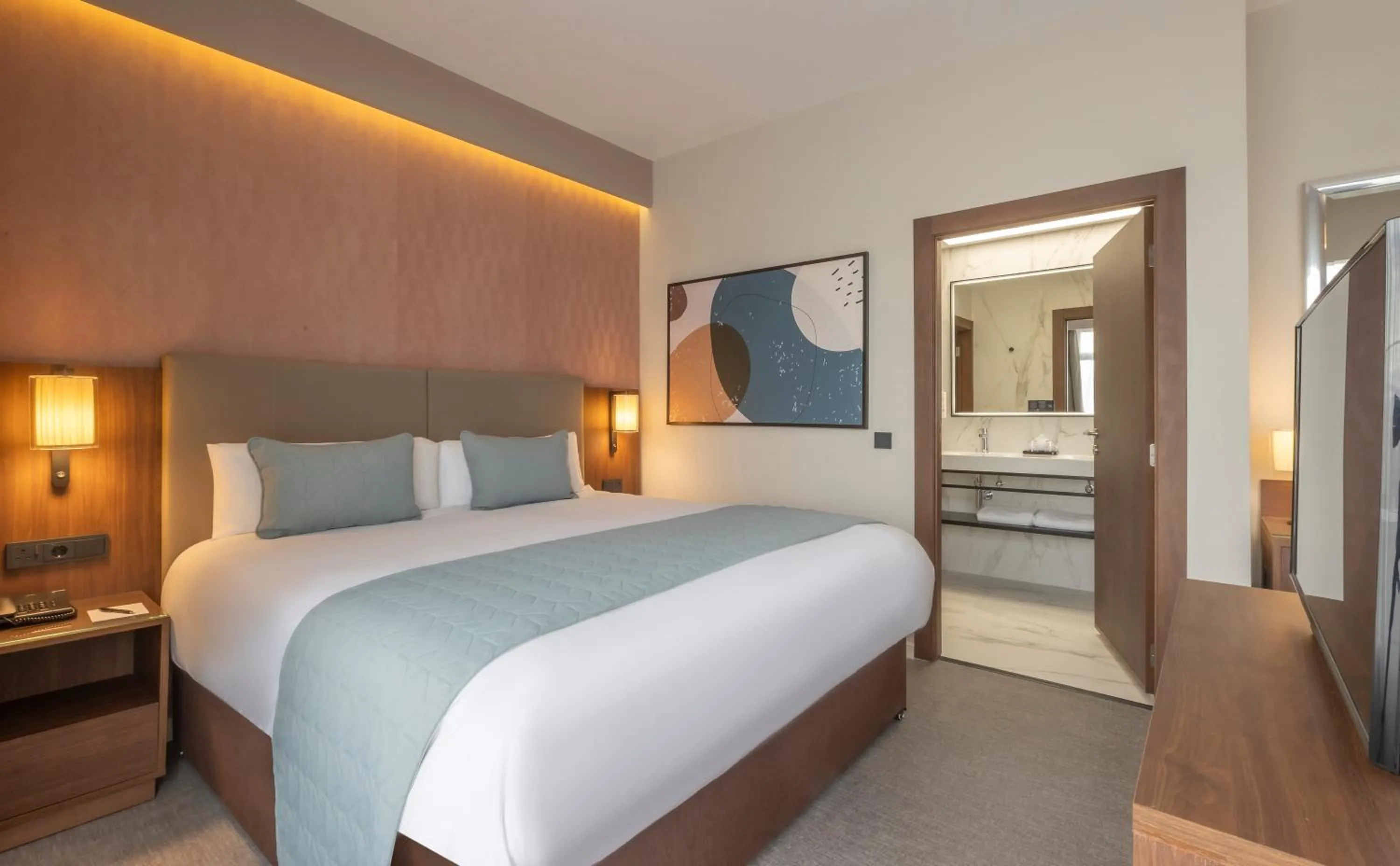 Bed in Riu Plaza The Gresham Dublin