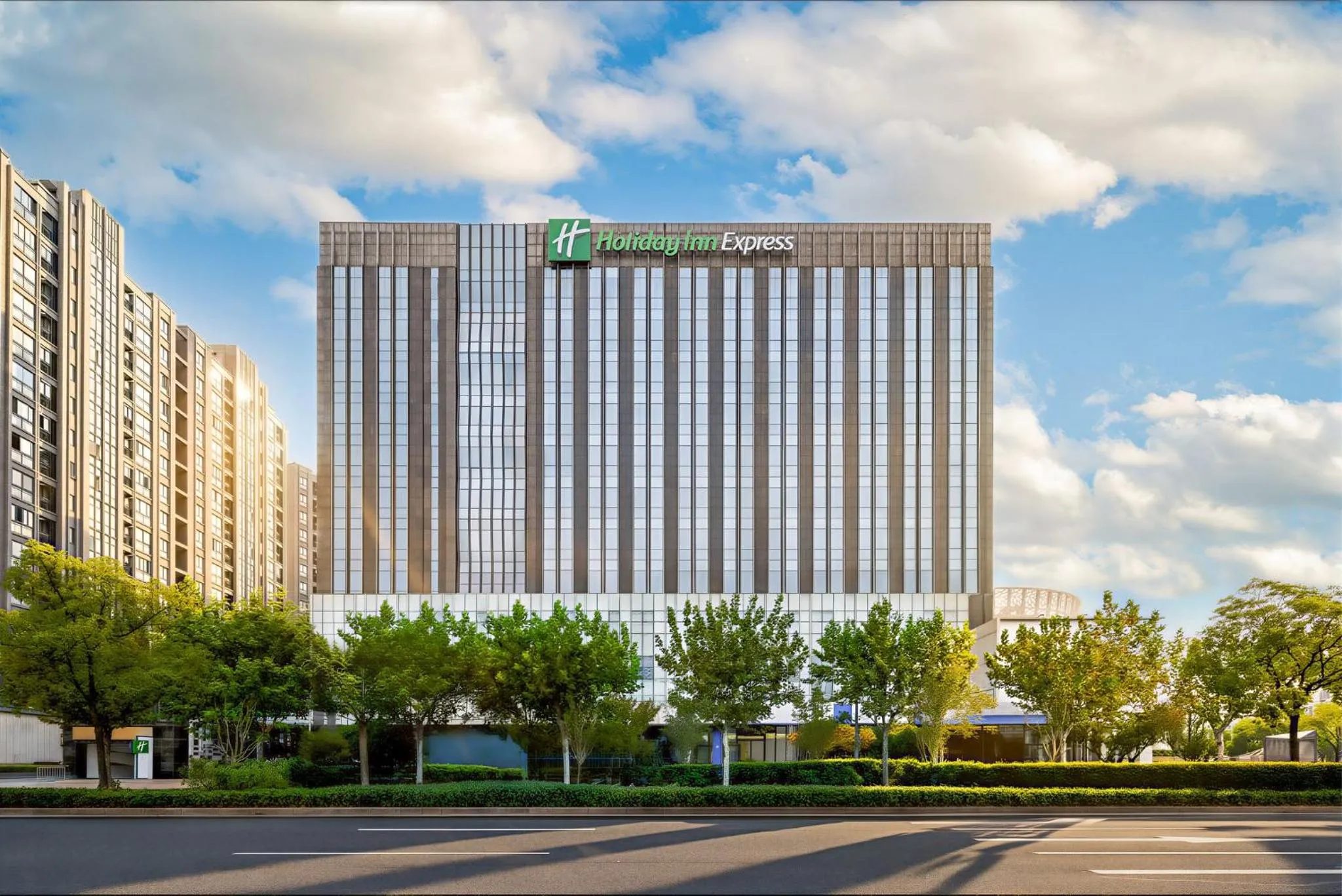Property building in Holiday Inn Express Shanghai Jinsha by IHG