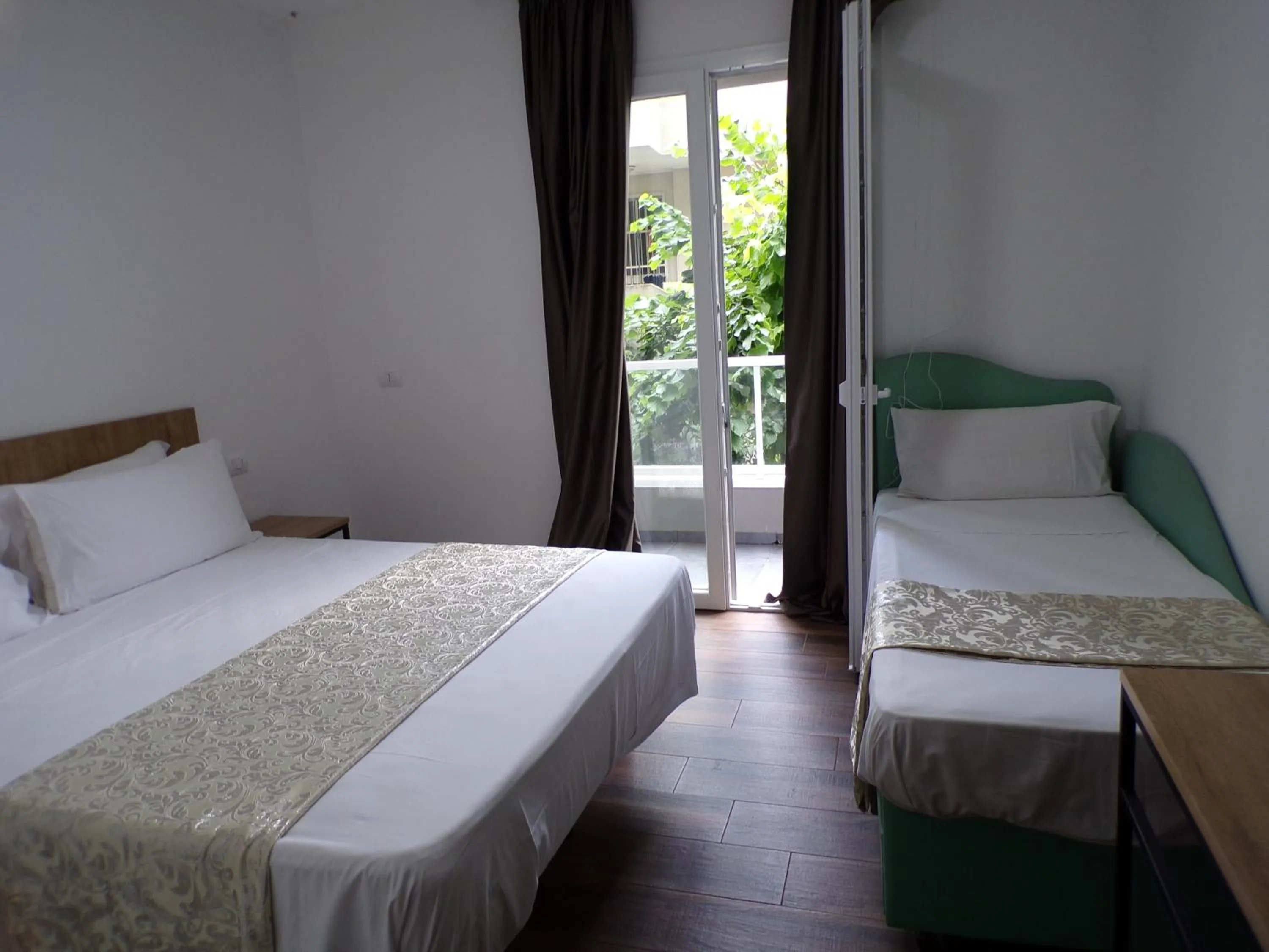 Bedroom in Hotel Nord Est