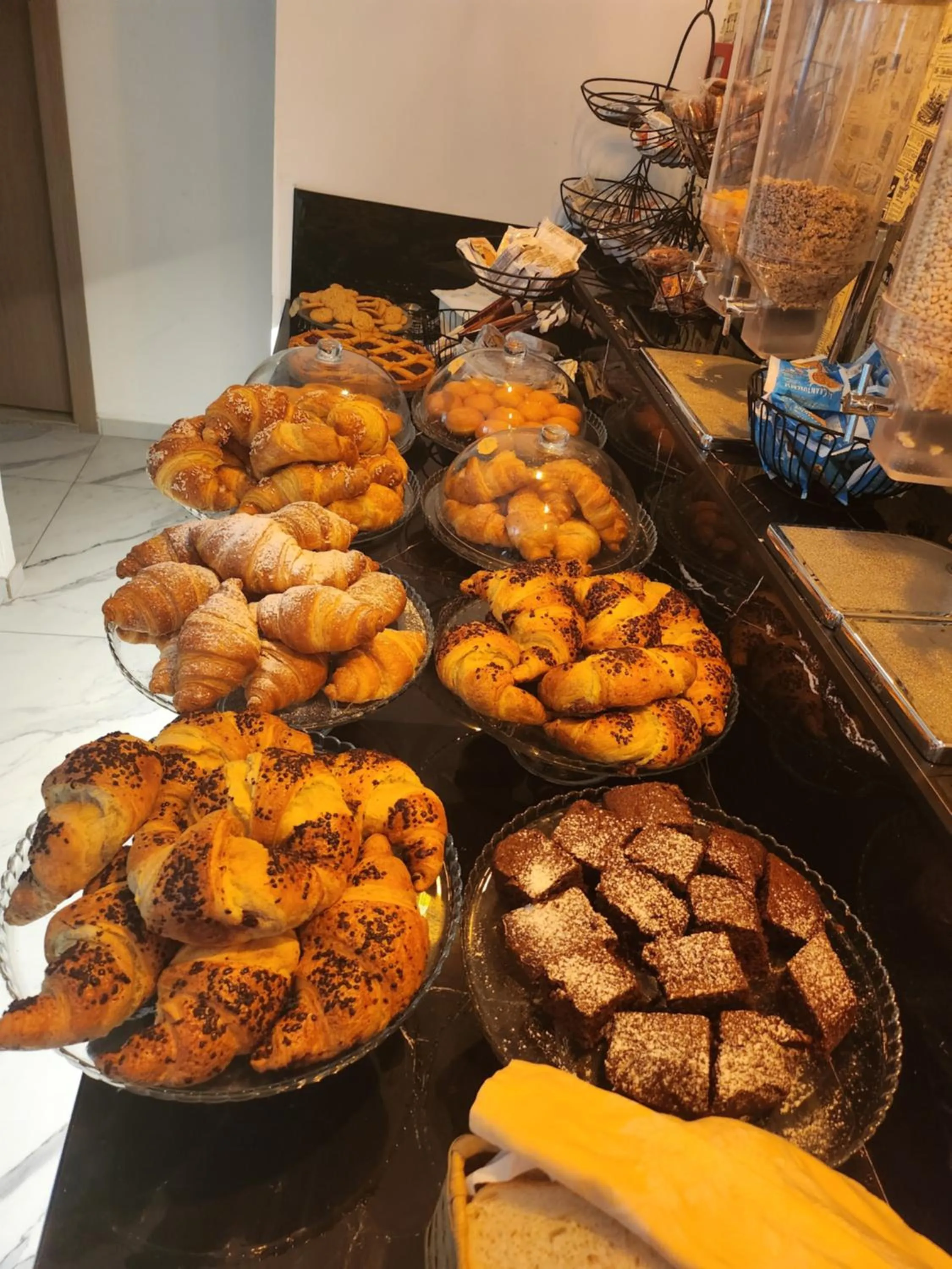 Breakfast in Hotel Nord Est