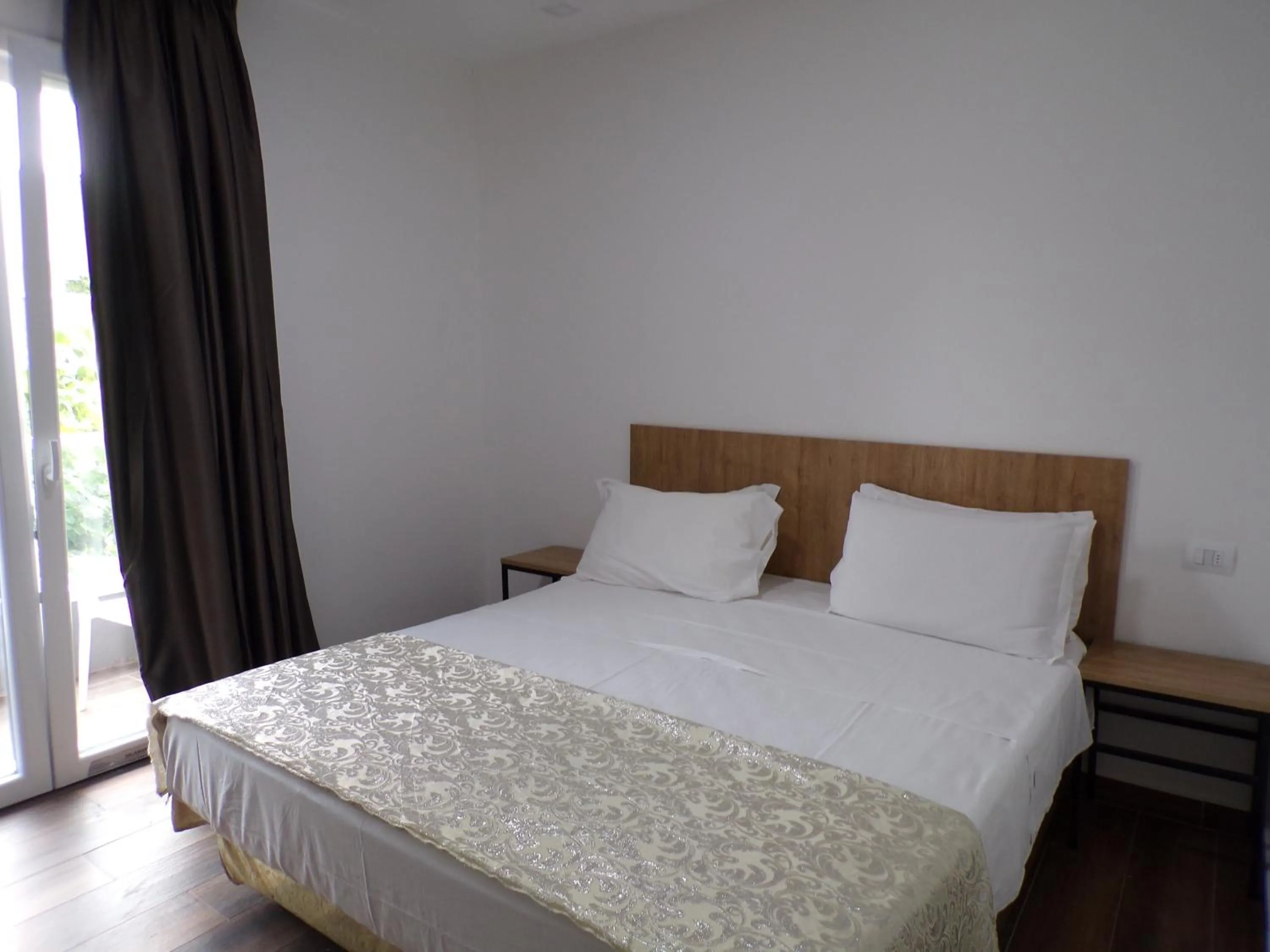 Bedroom in Hotel Nord Est