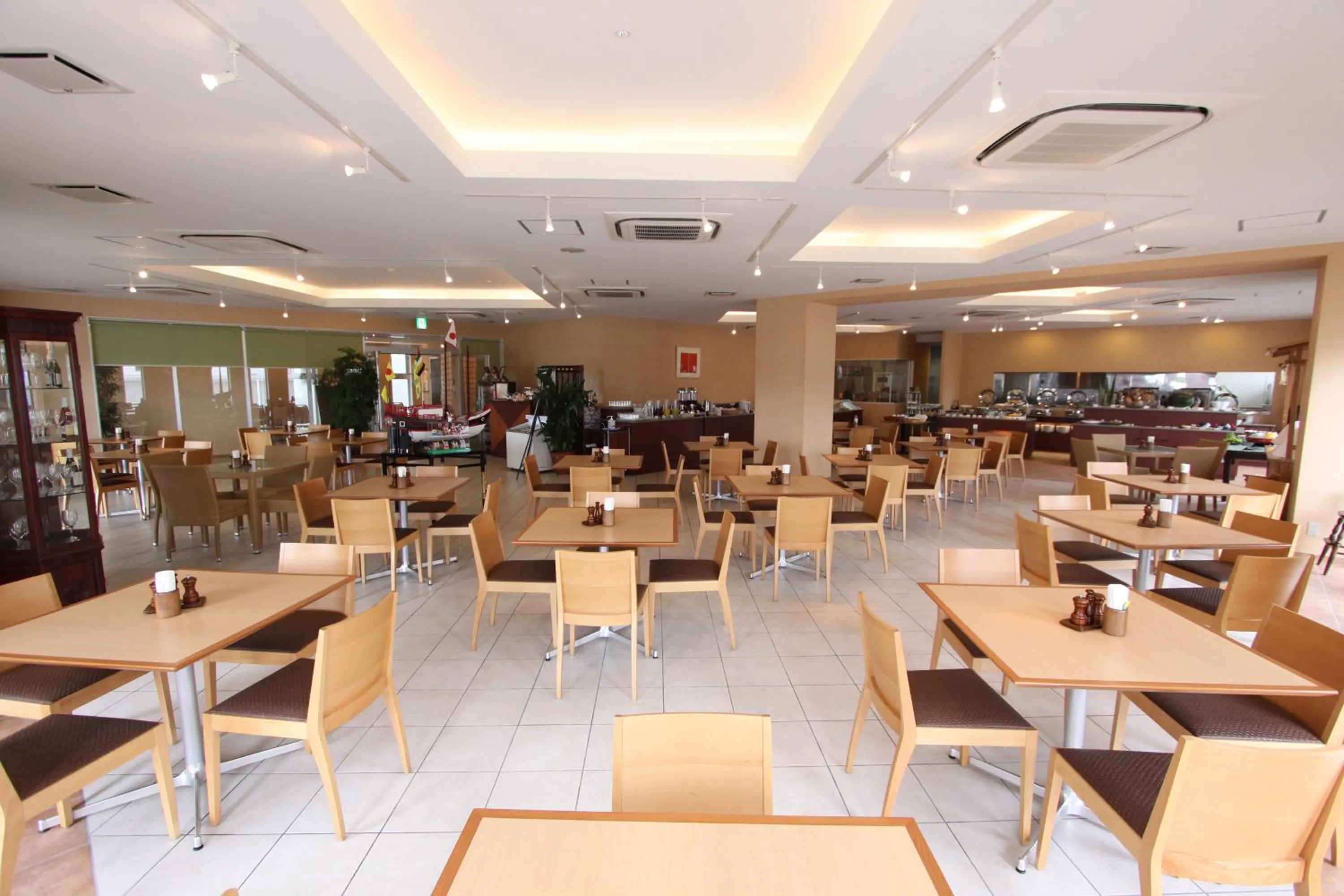 Restaurant/places to eat in Hotel Yugaf Inn Okinawa