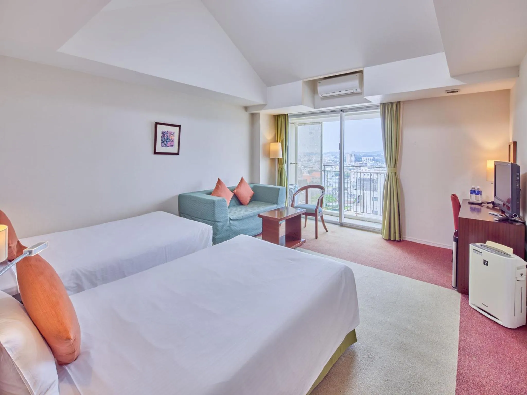 Executive - High Floor - Non Smoking in Hotel Yugaf Inn Okinawa