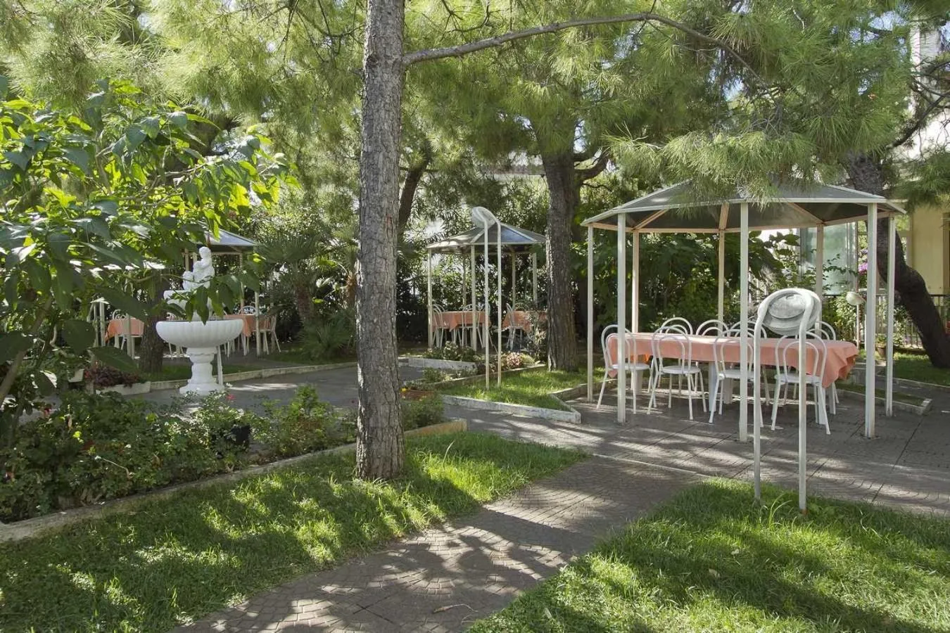Garden in Hotel La Maestra