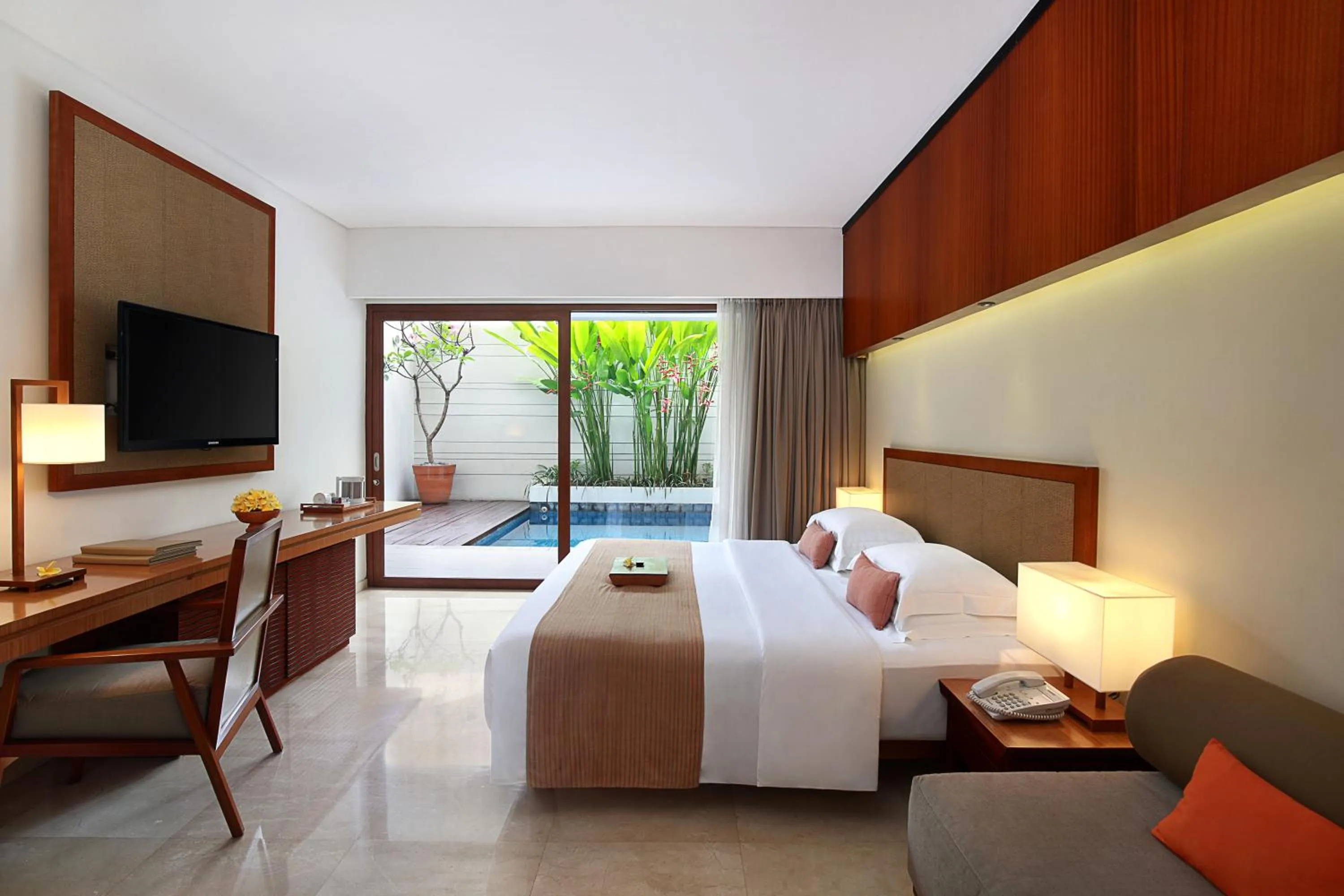 Balcony/Terrace, Bed in The Magani Hotel and Spa