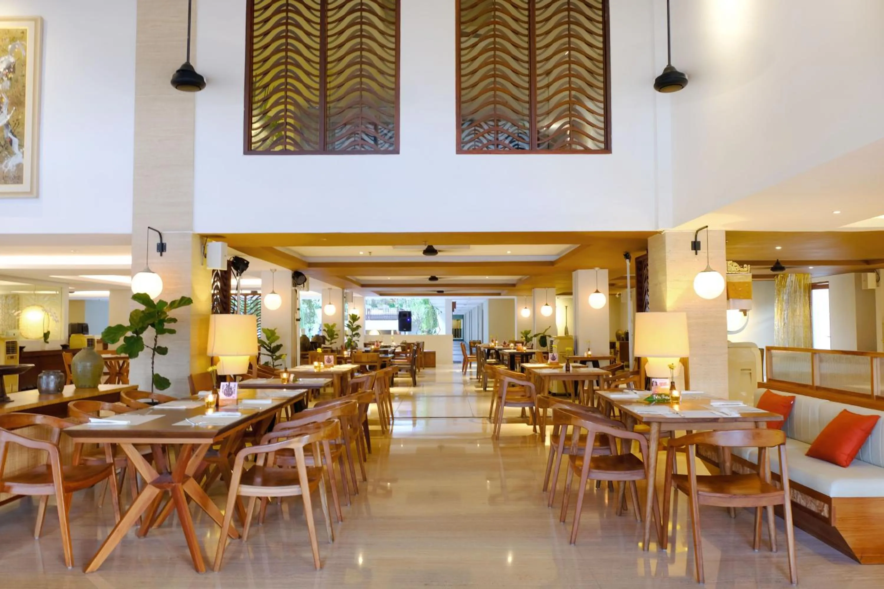 Restaurant/places to eat in The Magani Hotel and Spa