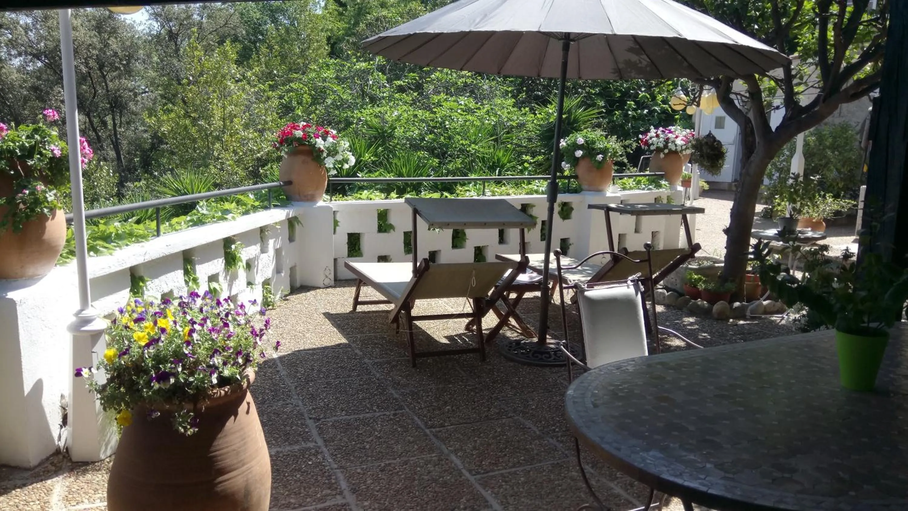 Sea view in Chambres d'hôtes Les Terrasses du Soleil