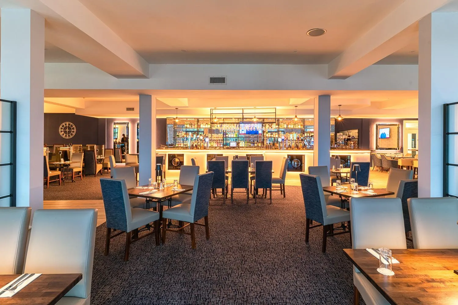 Restaurant/places to eat in Kiltimagh Park Hotel