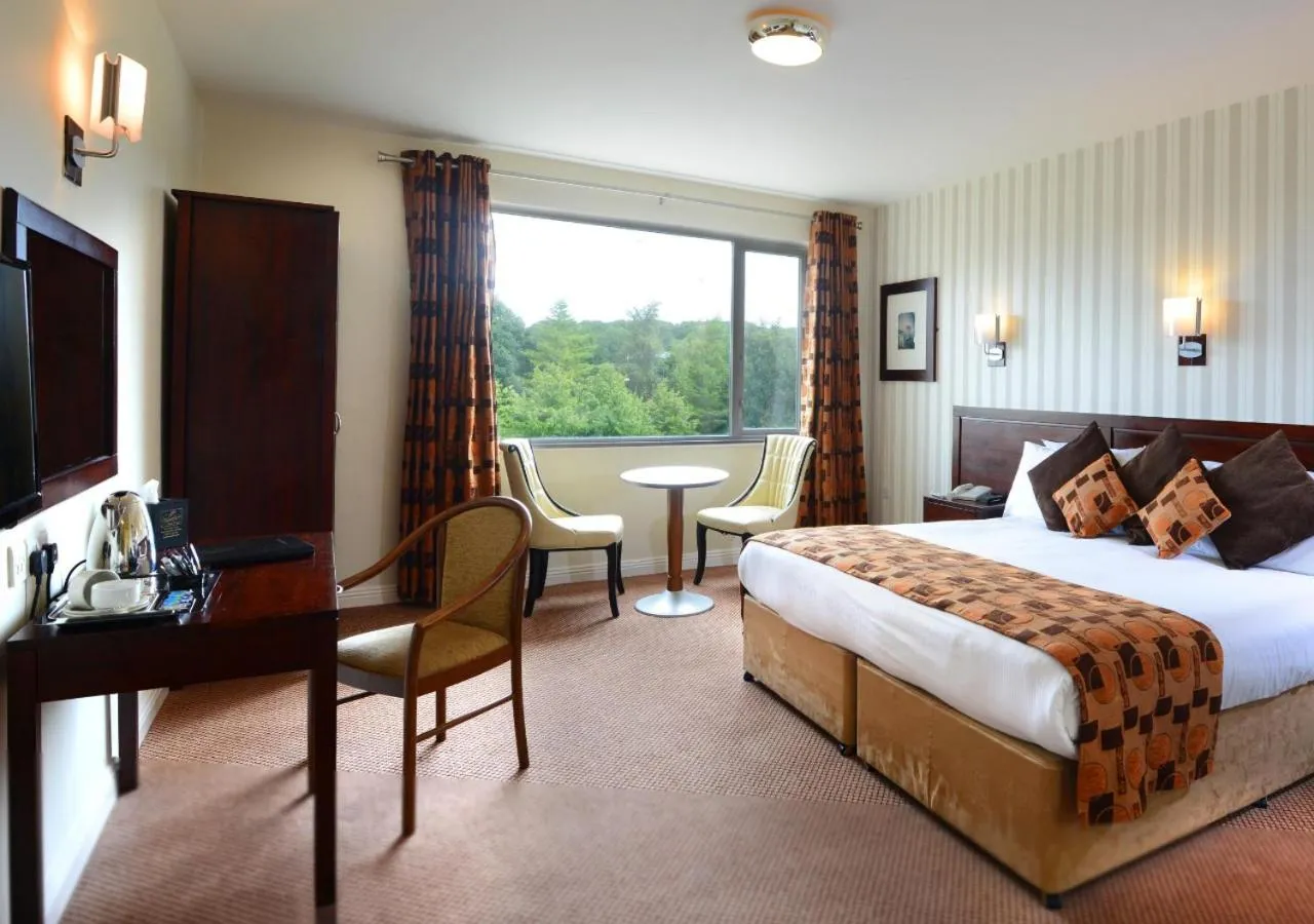 Bedroom, Bed in Kiltimagh Park Hotel
