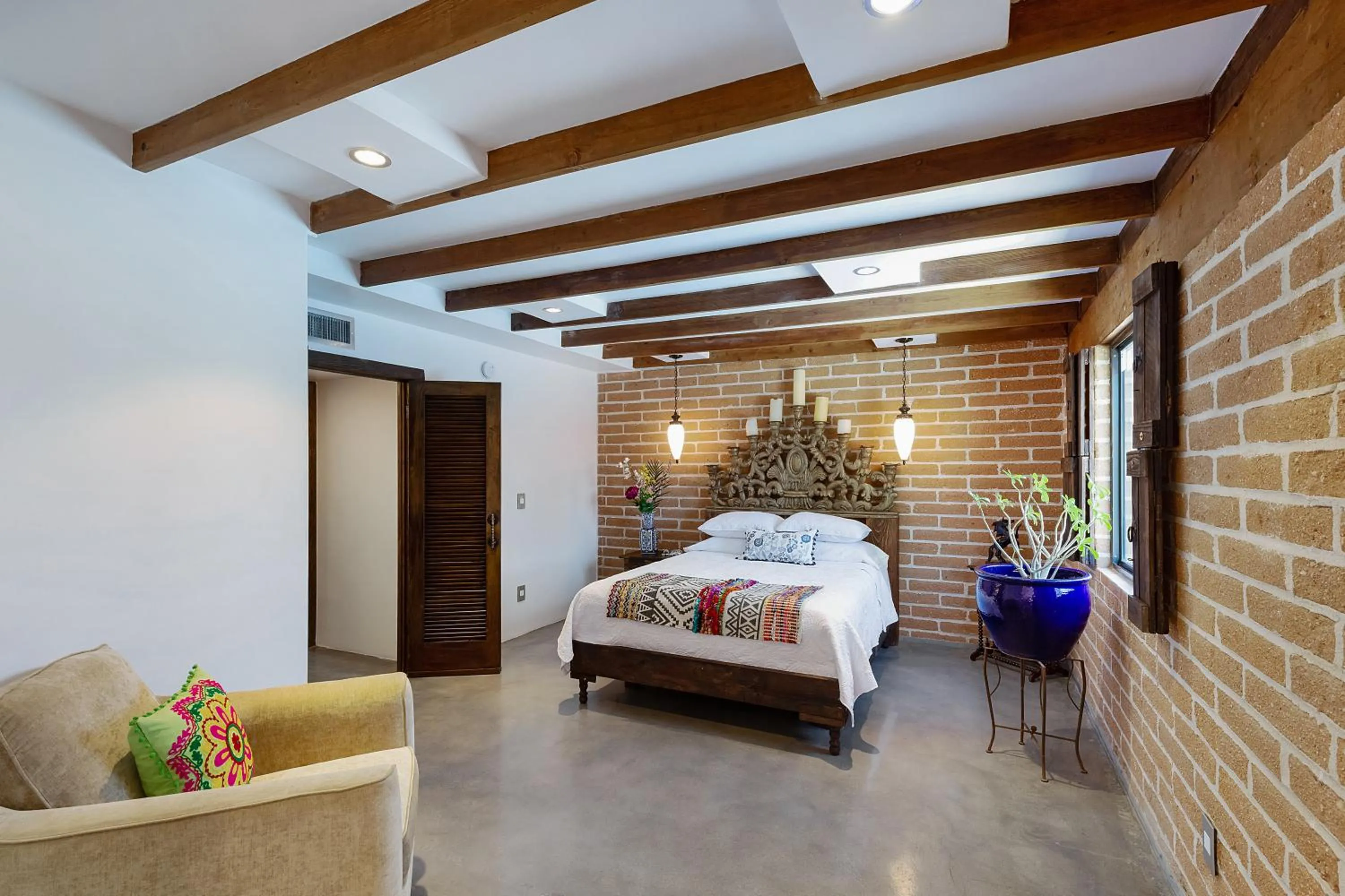 Bed in Rancho Bonito