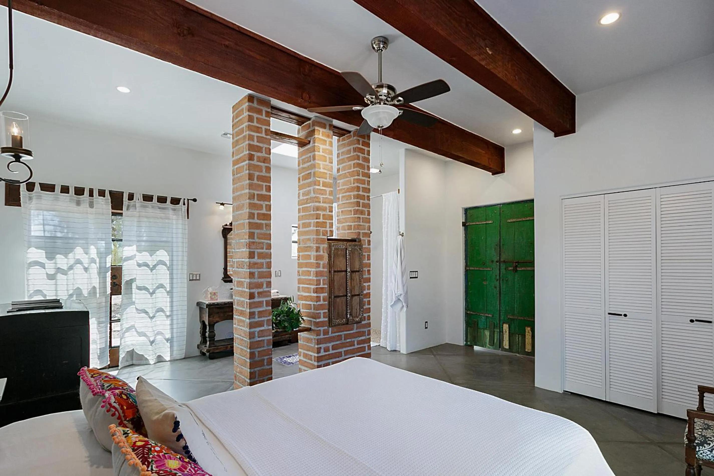 Bed in La Casa que Canta