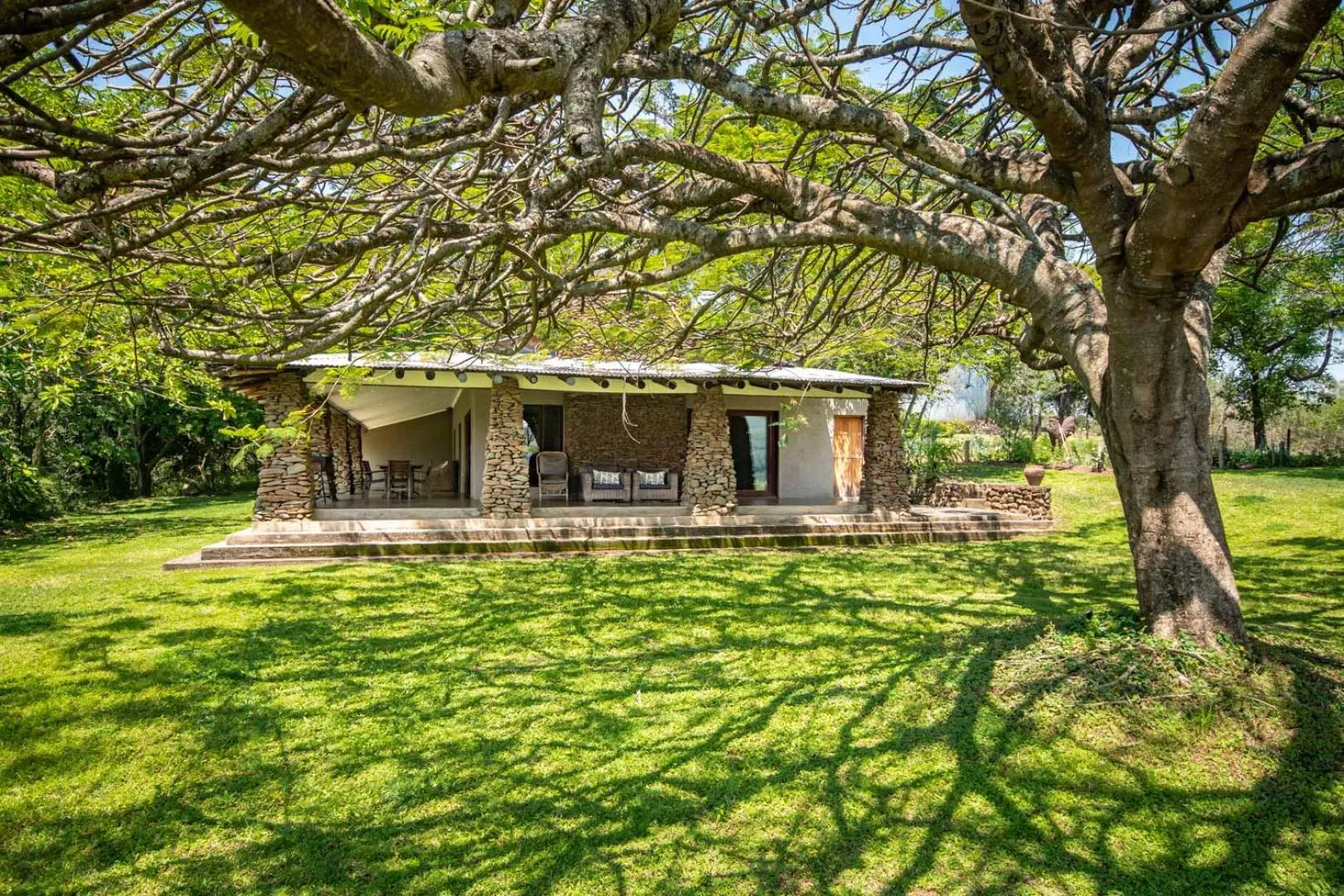 Property building in Summerfields Rose Retreat and Spa