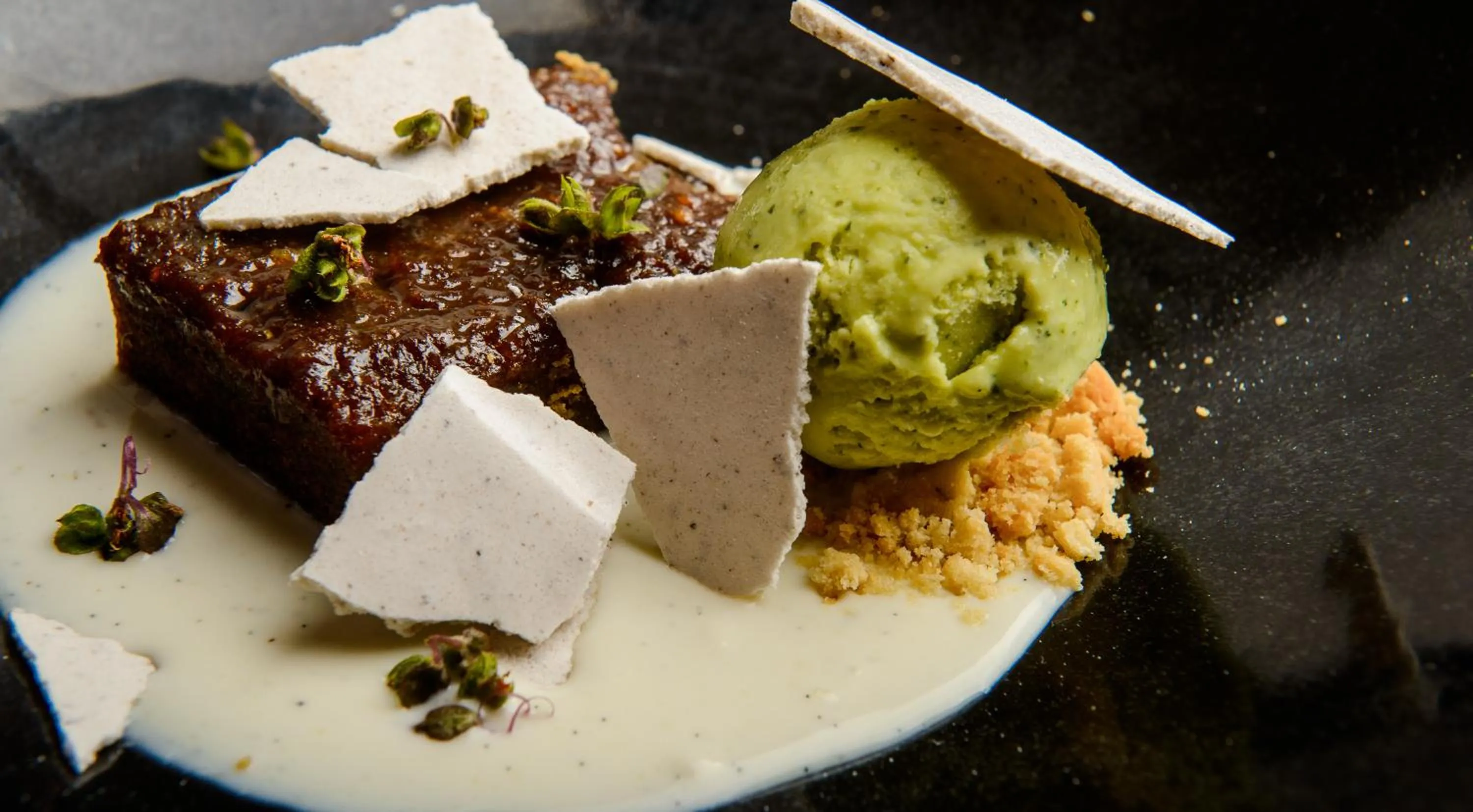 Restaurant/places to eat in Summerfields Rose Retreat and Spa