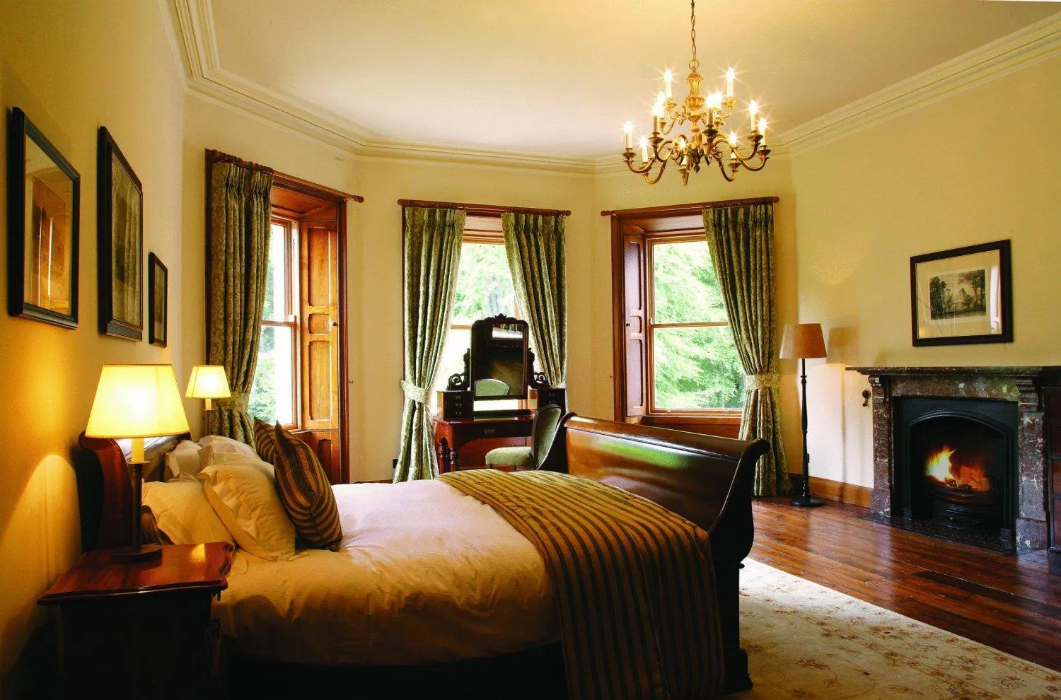 Bed in Mount Falcon Estate