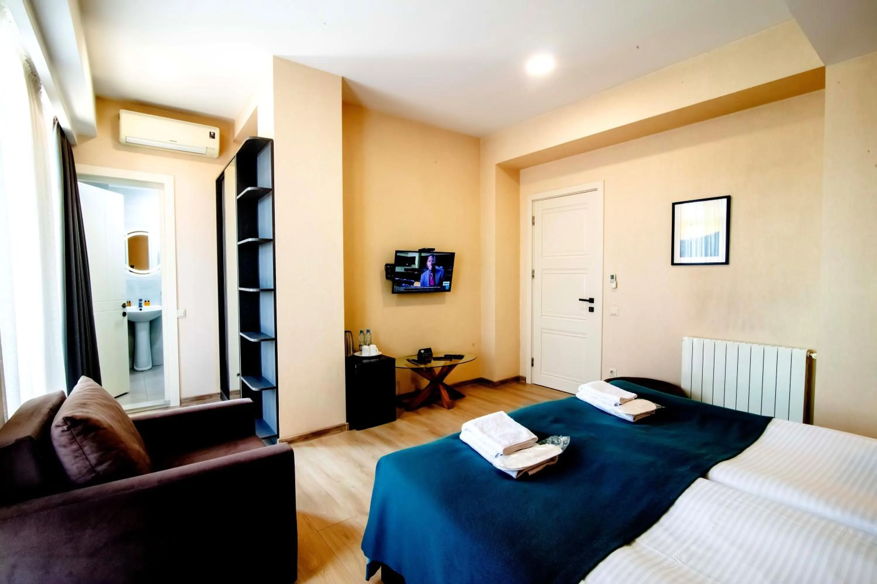 Bed in Hotel Avlabari Terrace