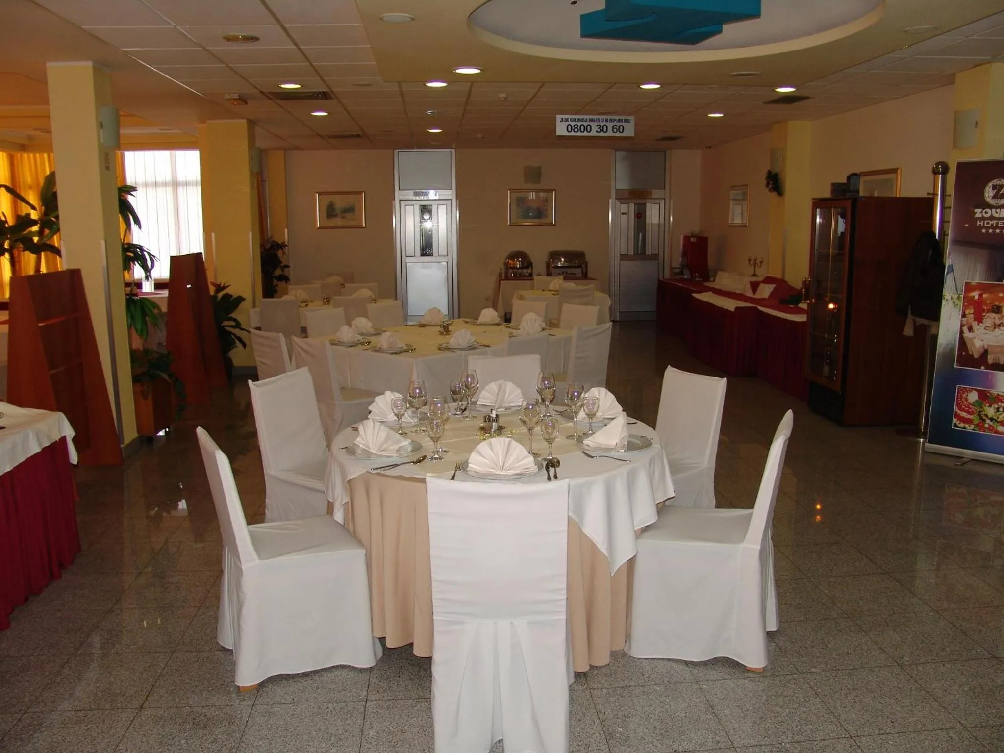 Restaurant/places to eat in Hotel Zovko