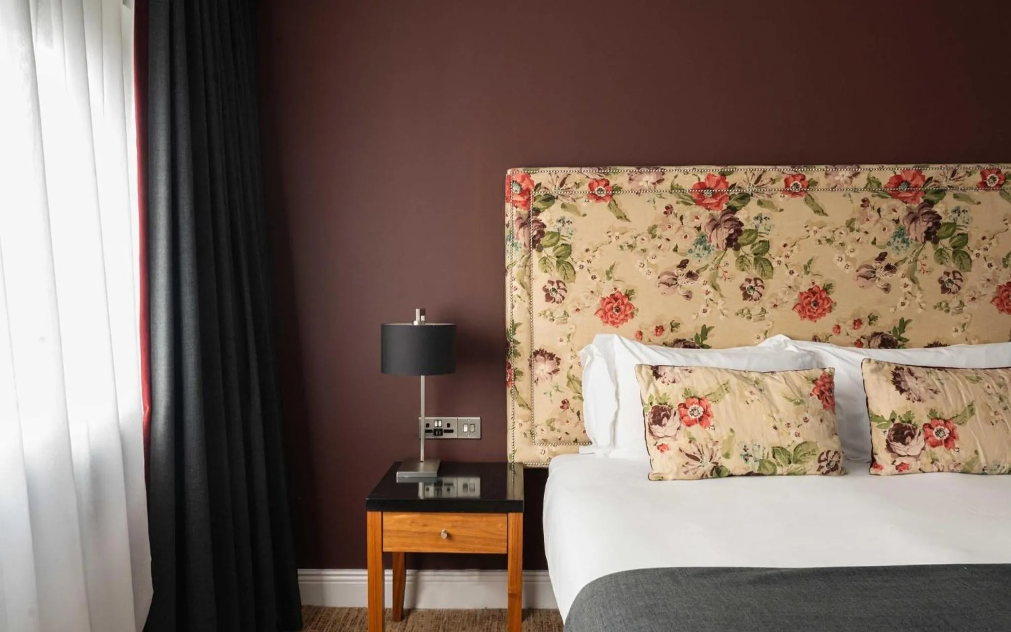 Bed in The Montenotte Hotel