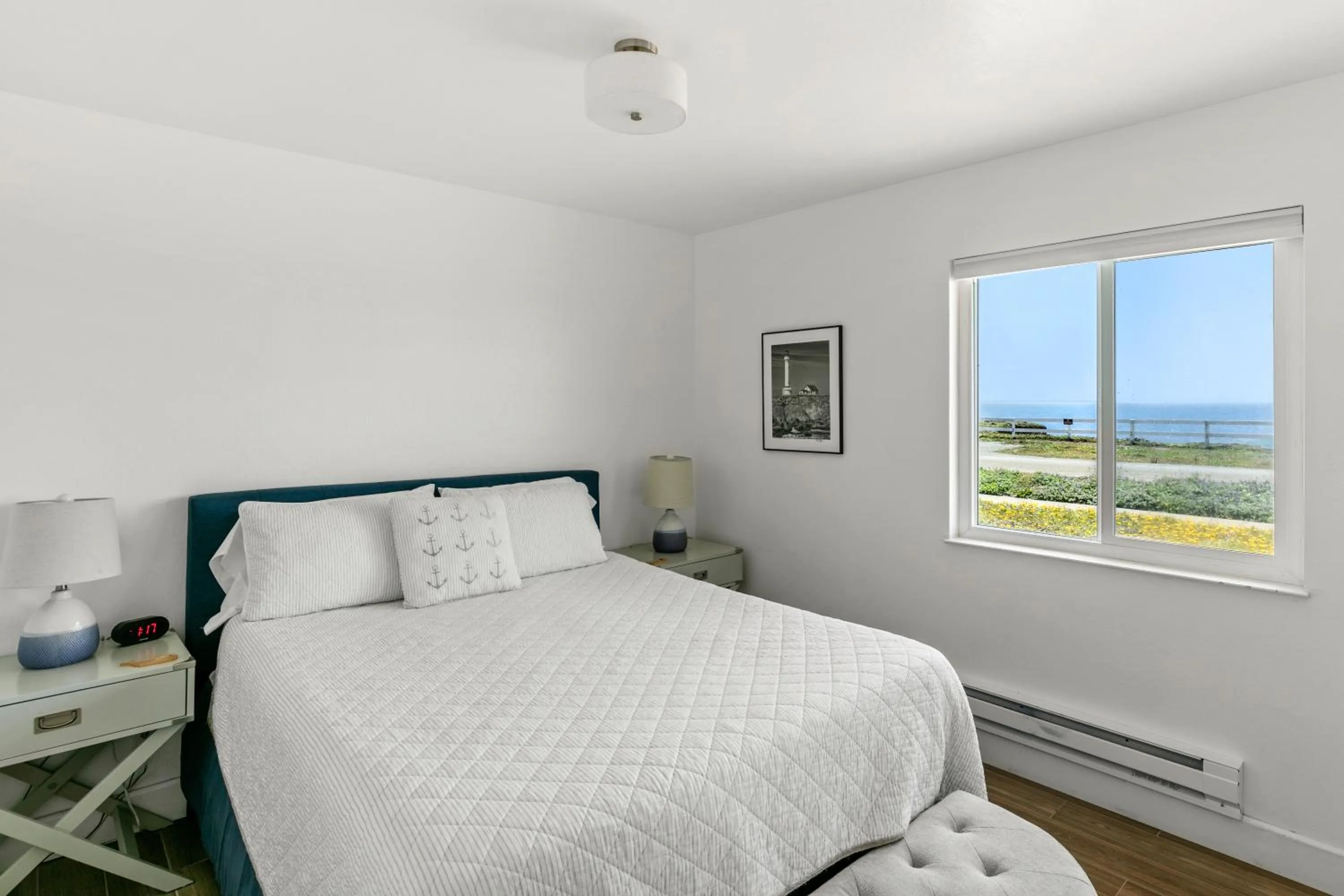 Bed in Point Arena Lighthouse