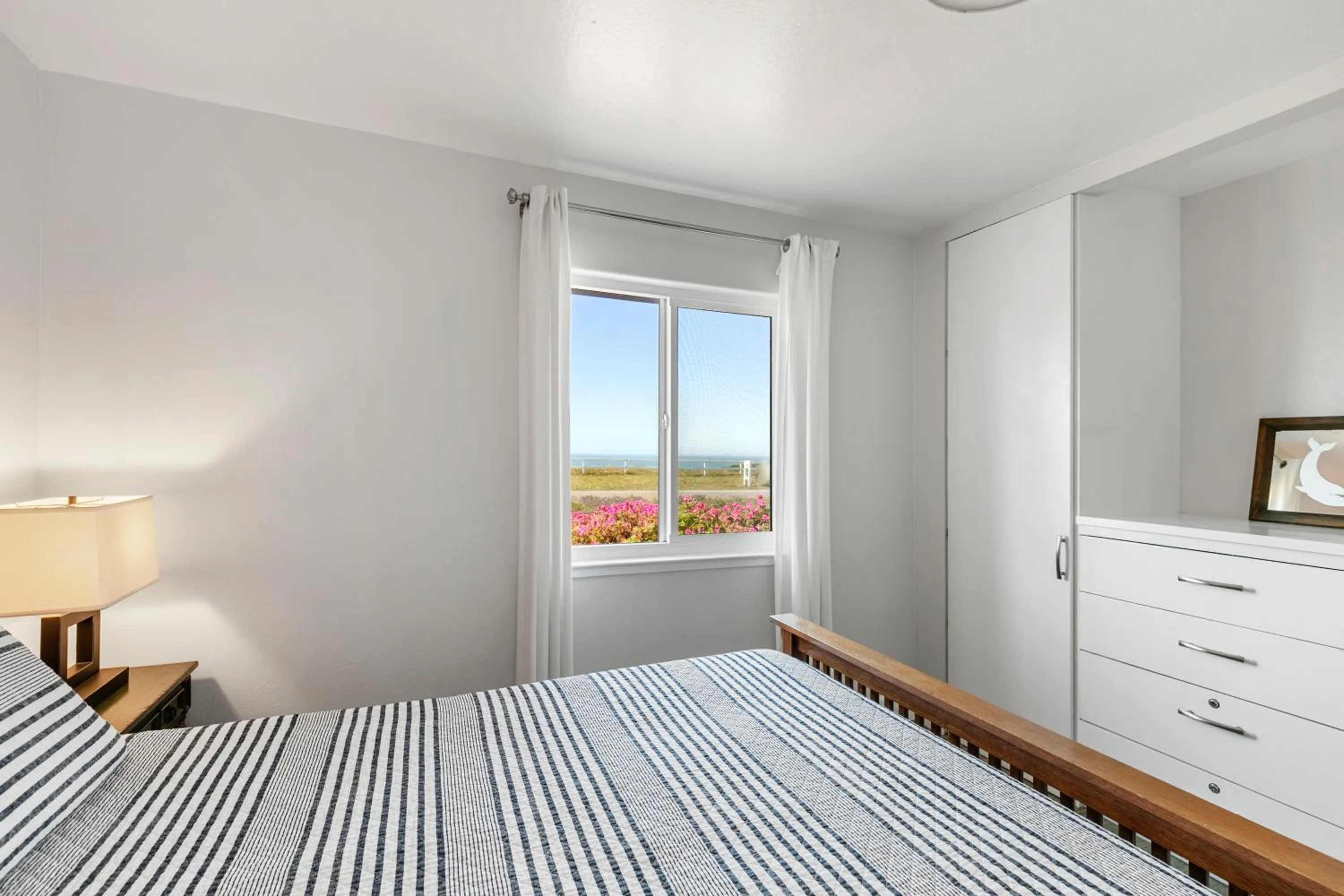 Bed in Point Arena Lighthouse