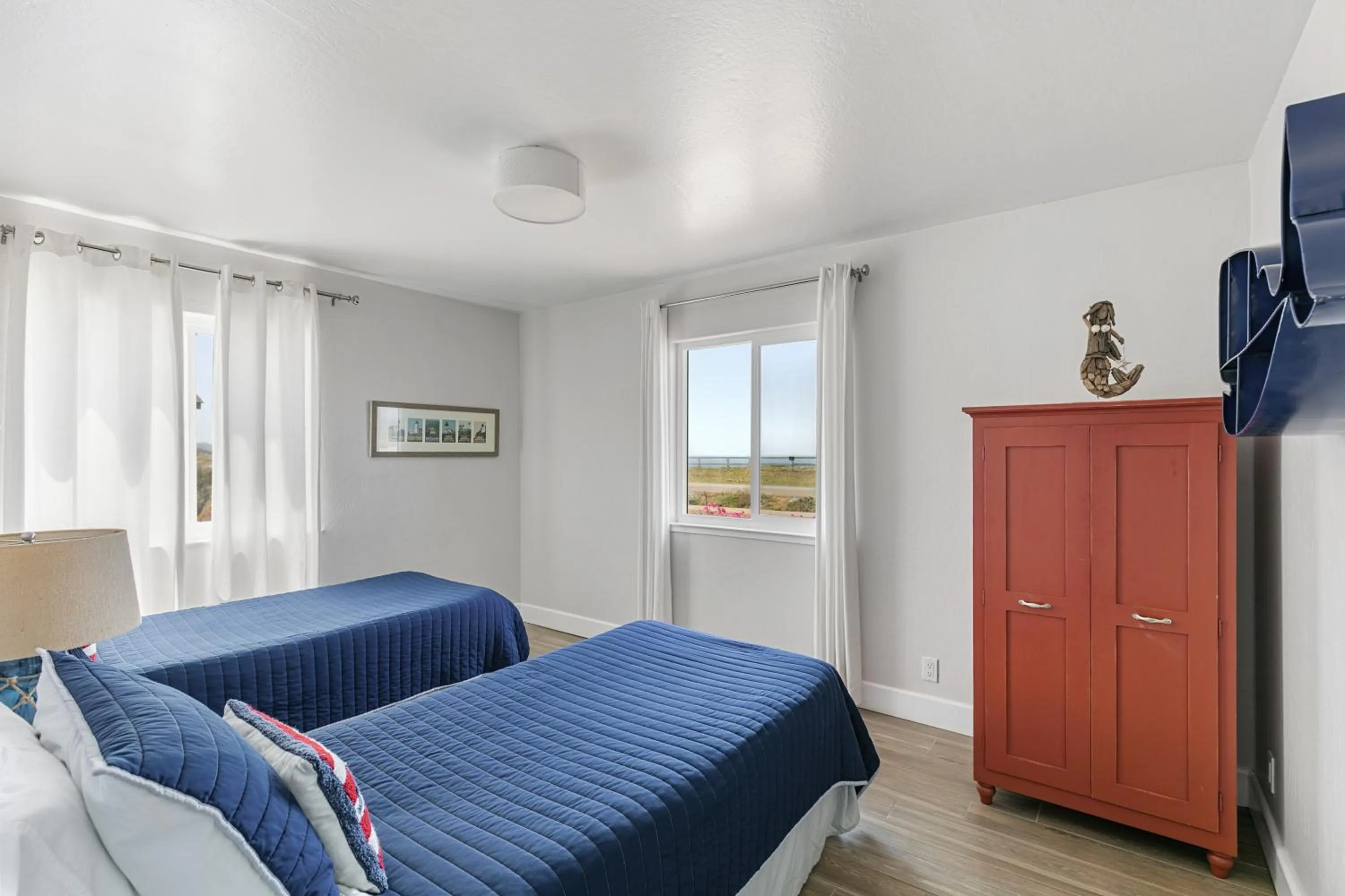 Bed in Point Arena Lighthouse