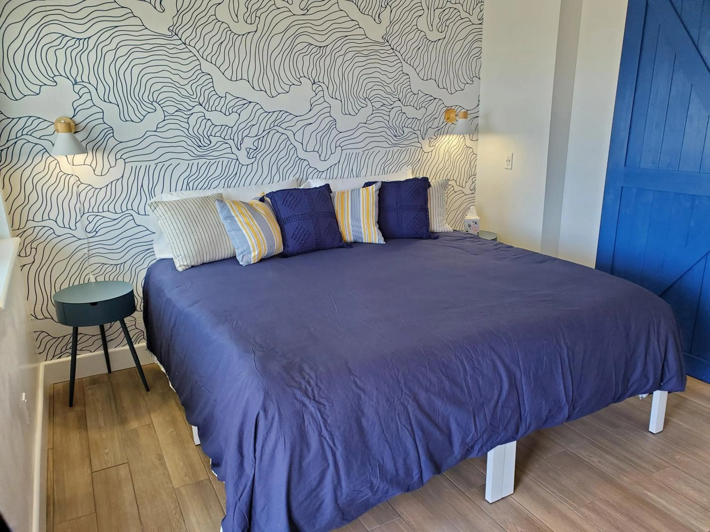 Bedroom, Bed in Point Arena Lighthouse