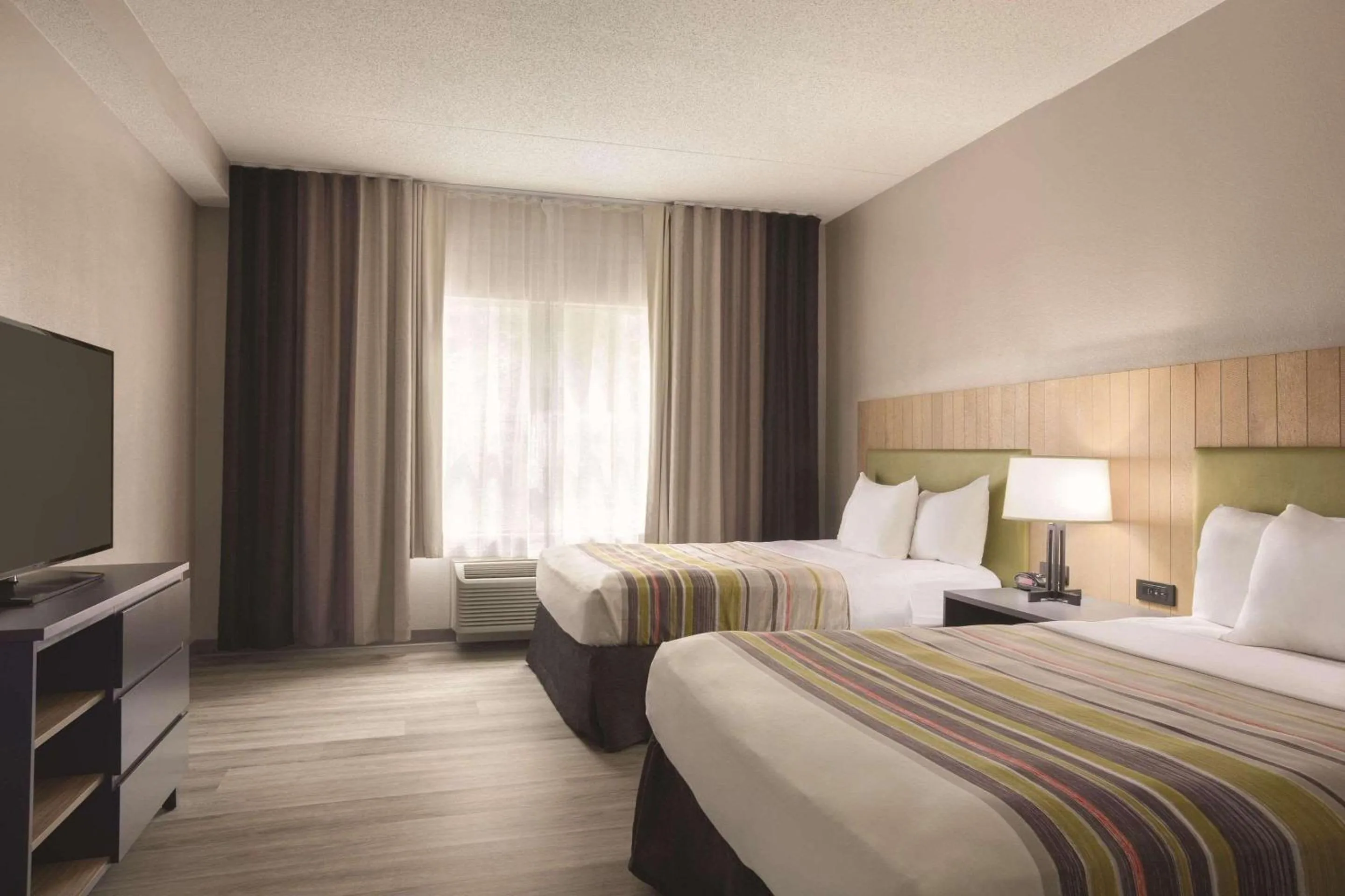 Bedroom, Bed in Country Inn & Suites by Radisson, Chattanooga-Lookout Mountain