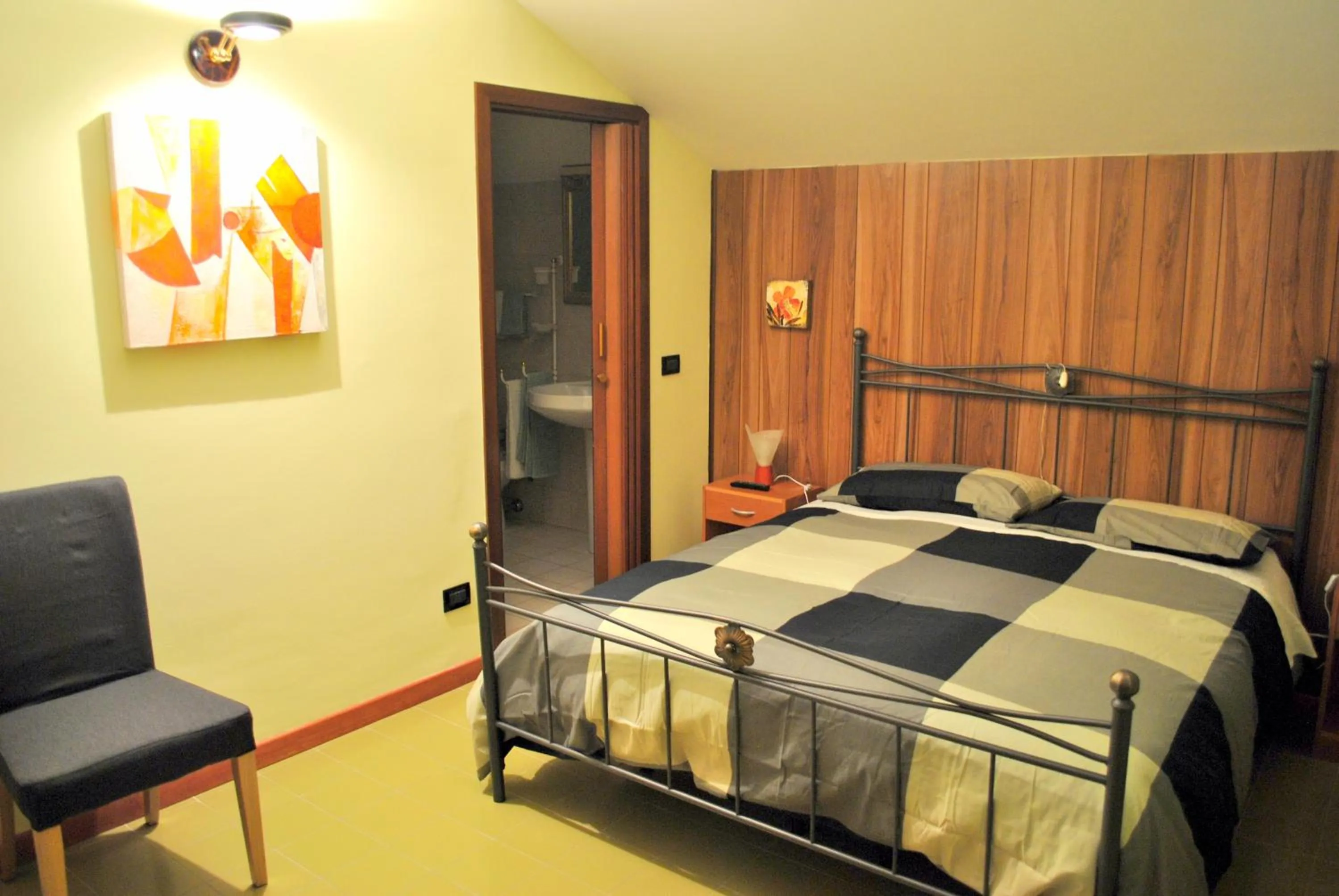 Photo of the whole room, Bed in Bed & Breakfast "A Casa di Anto"