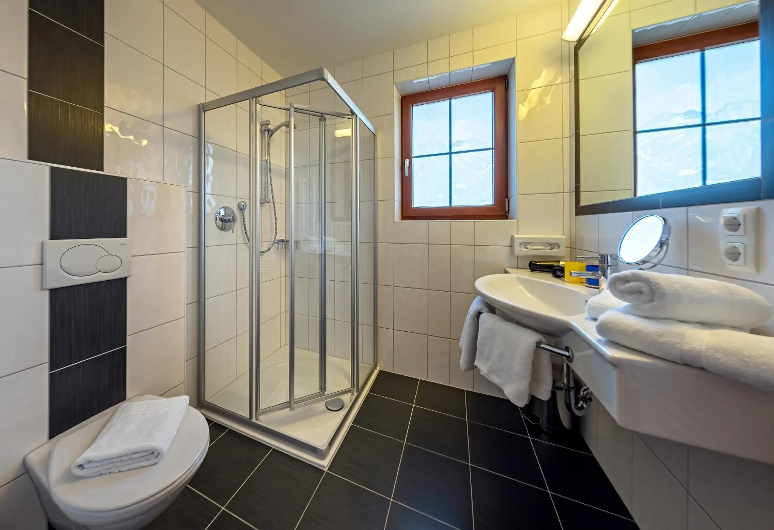 Bathroom in Apart-Hotel Aurora Fiss