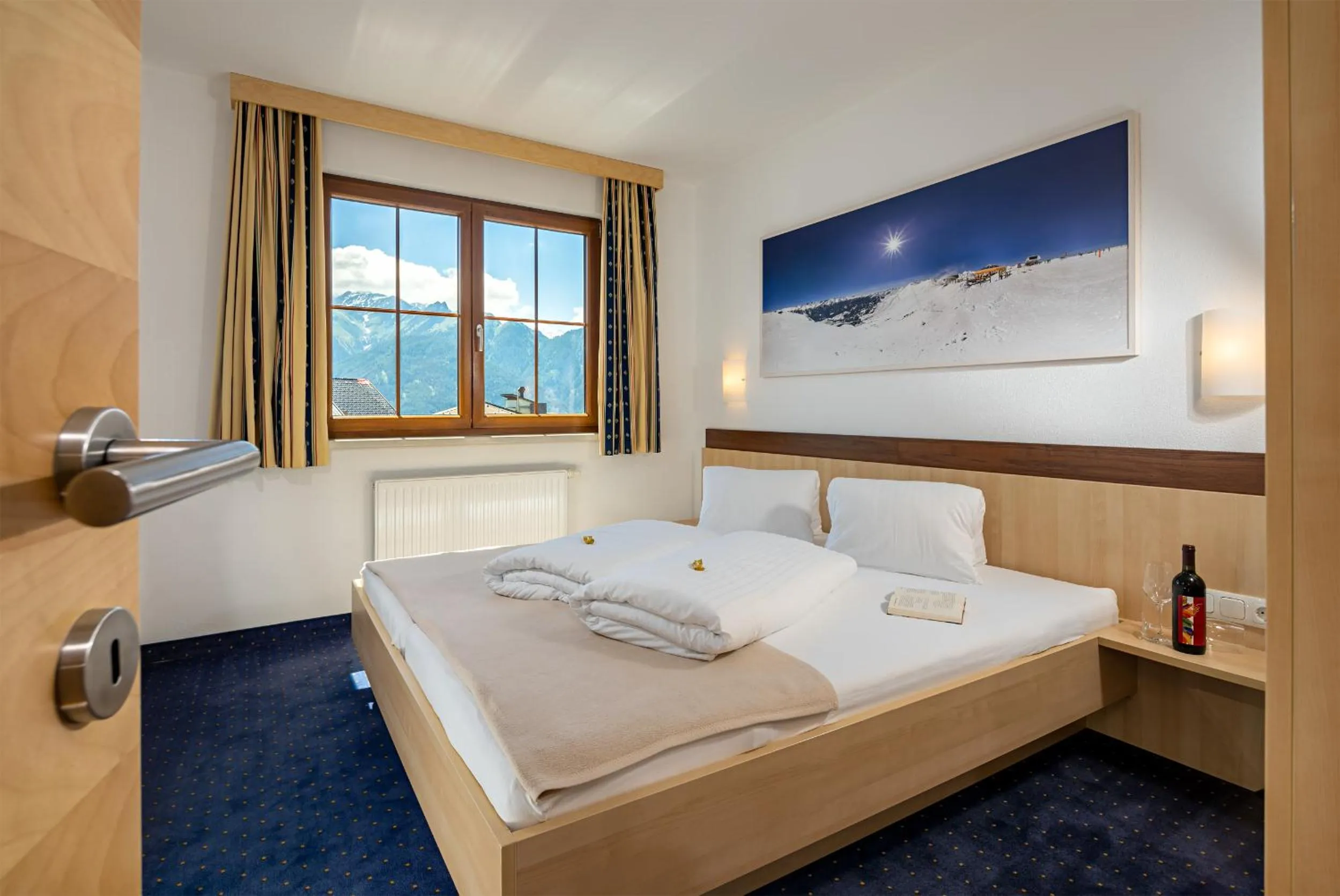 Bedroom, Bed in Apart-Hotel Aurora Fiss