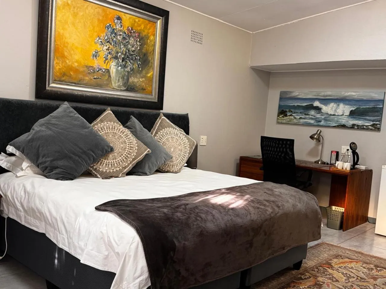 Bed in Rabbit Hole Hotel