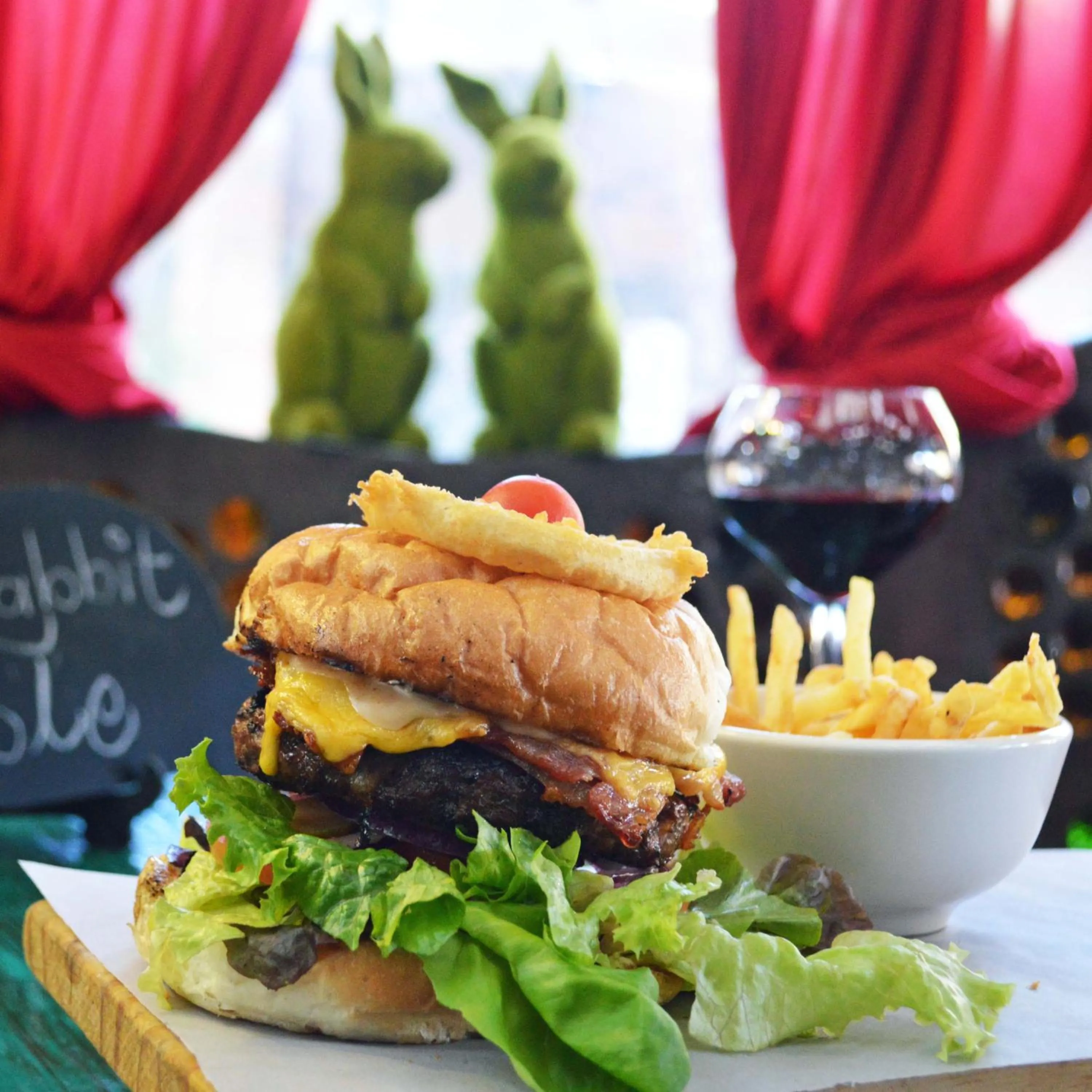 Restaurant/places to eat in Rabbit Hole Hotel