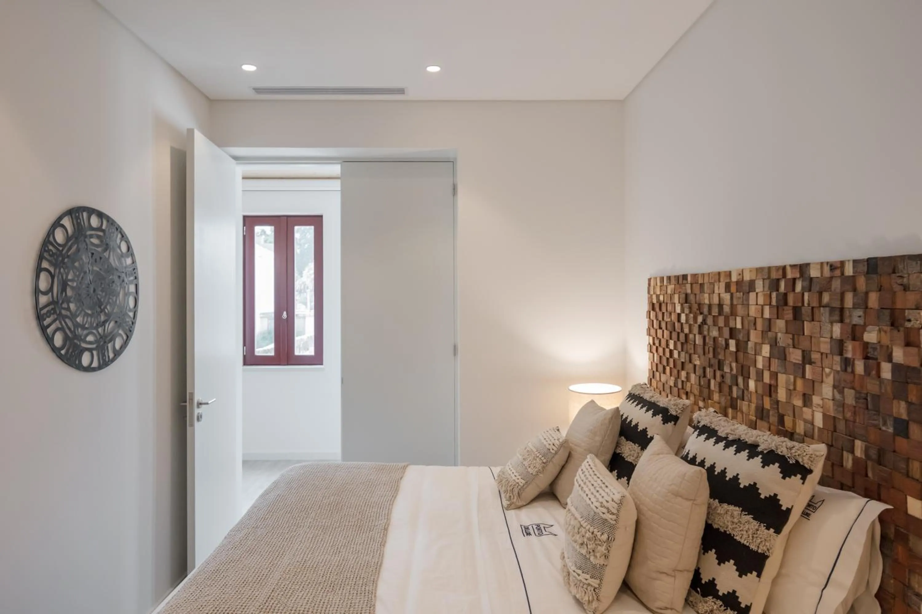 Bedroom, Bed in Porto Deluxe Suites