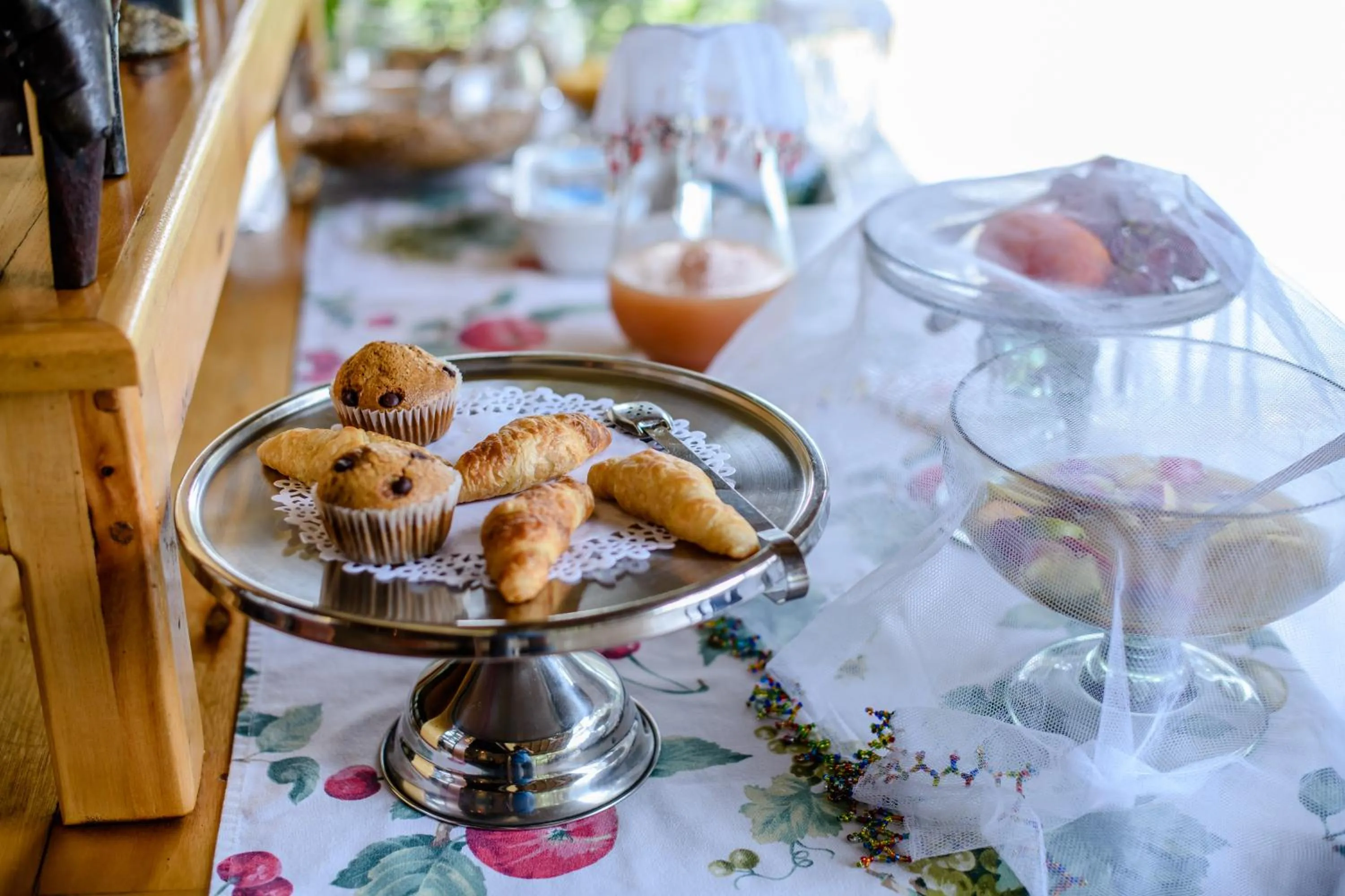 Breakfast in Needles Lodge