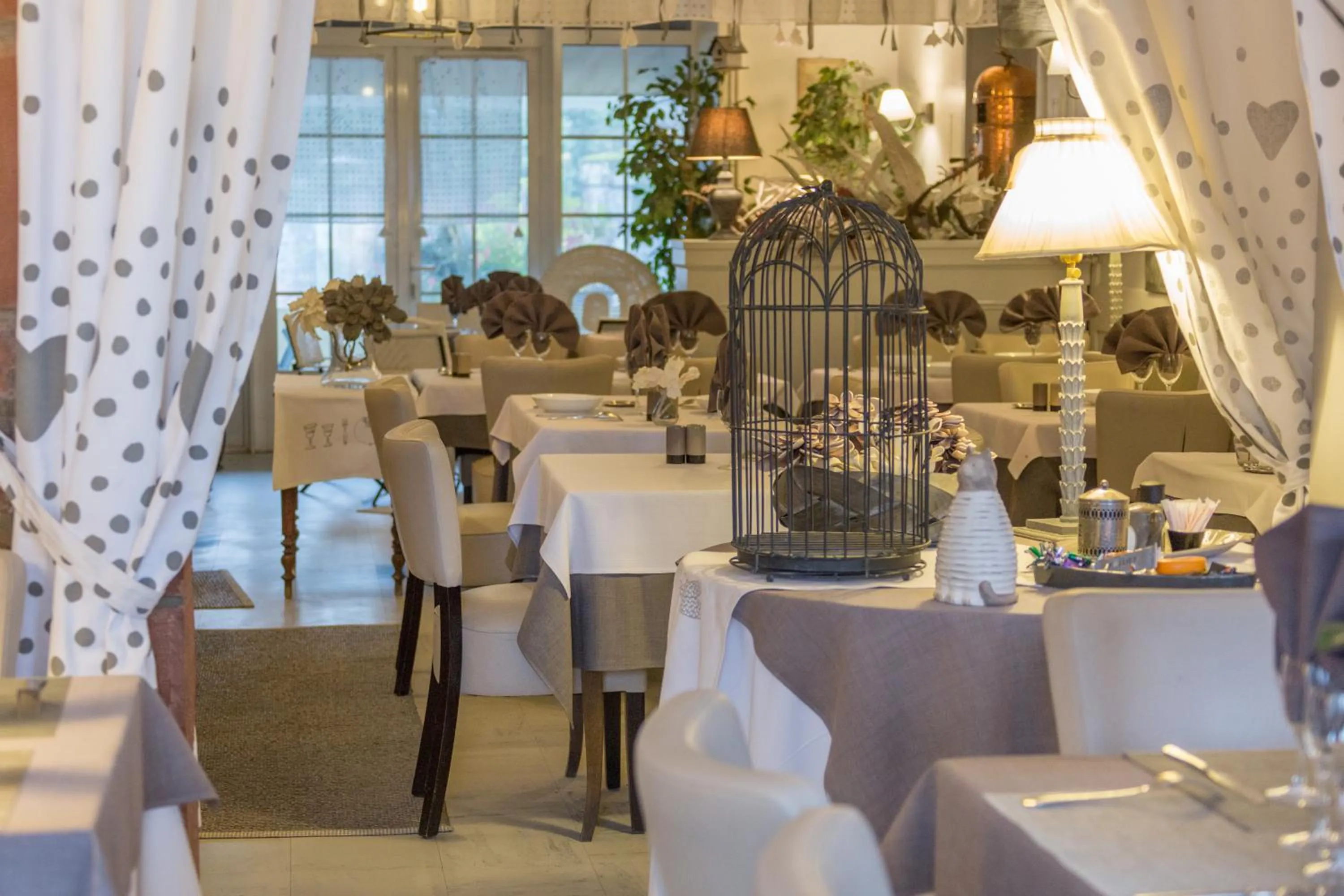 Restaurant/places to eat in LogisHotels Le Relais du Quercy