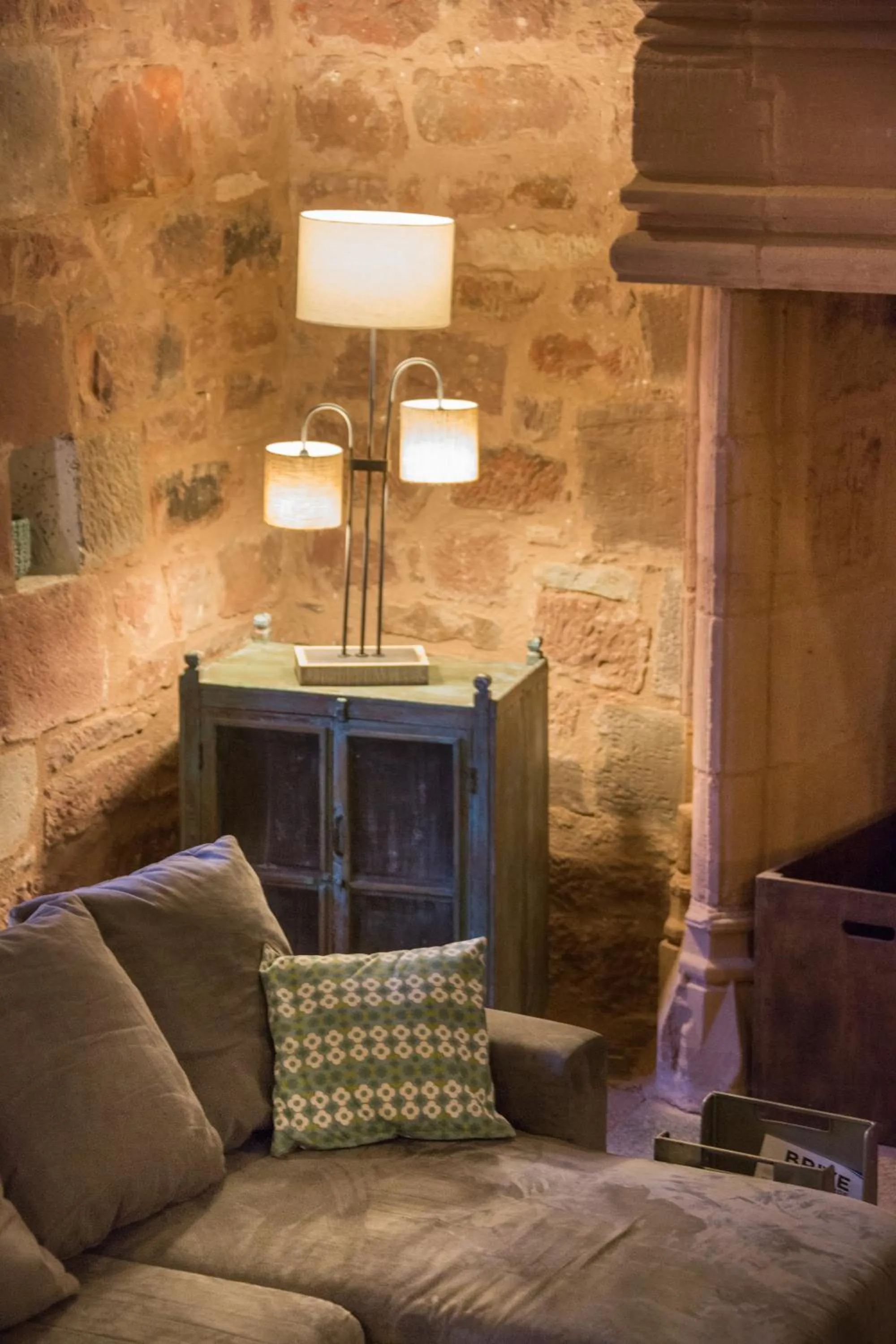 Living room in LogisHotels Le Relais du Quercy