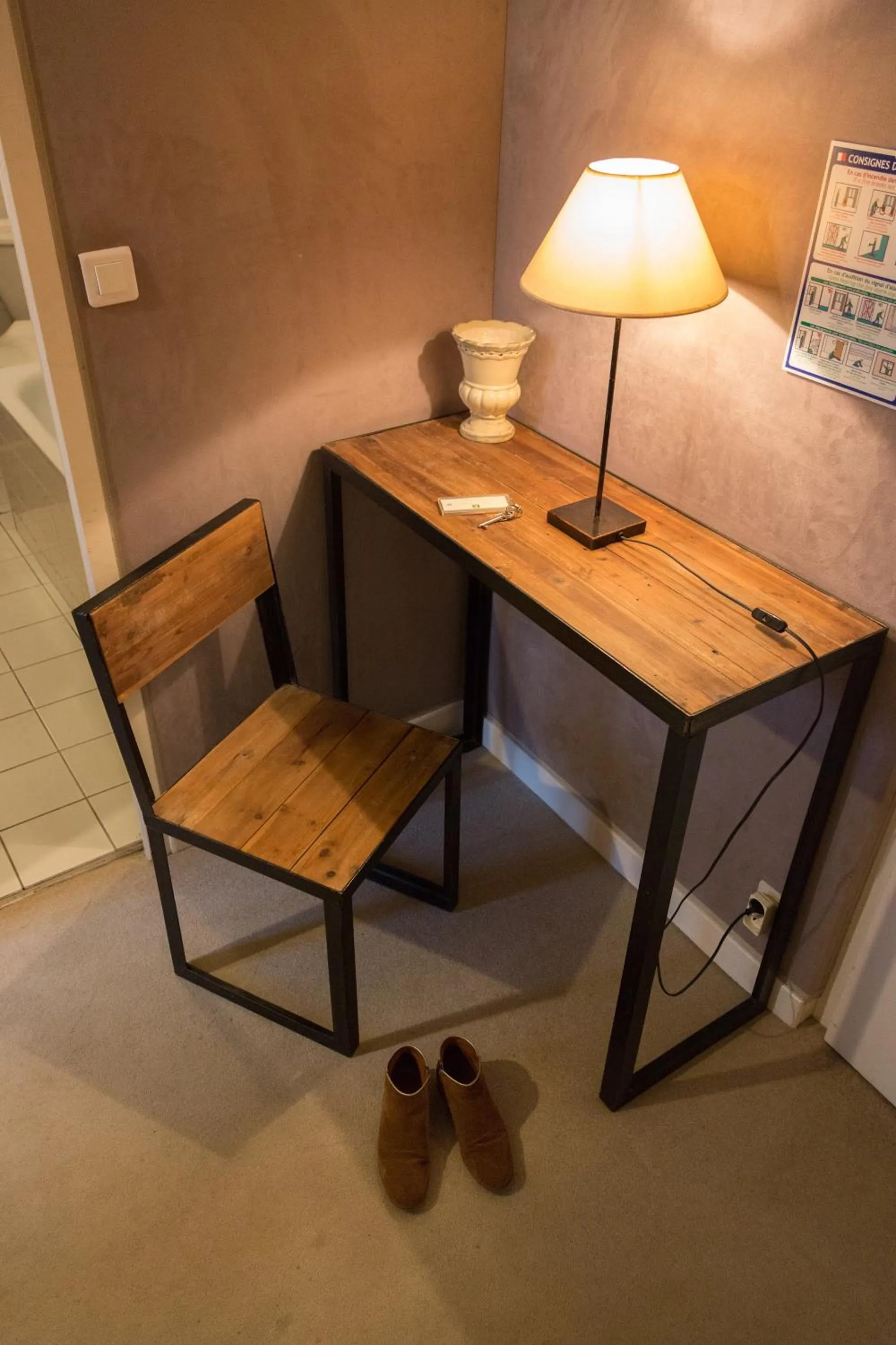 Bedroom in LogisHotels Le Relais du Quercy