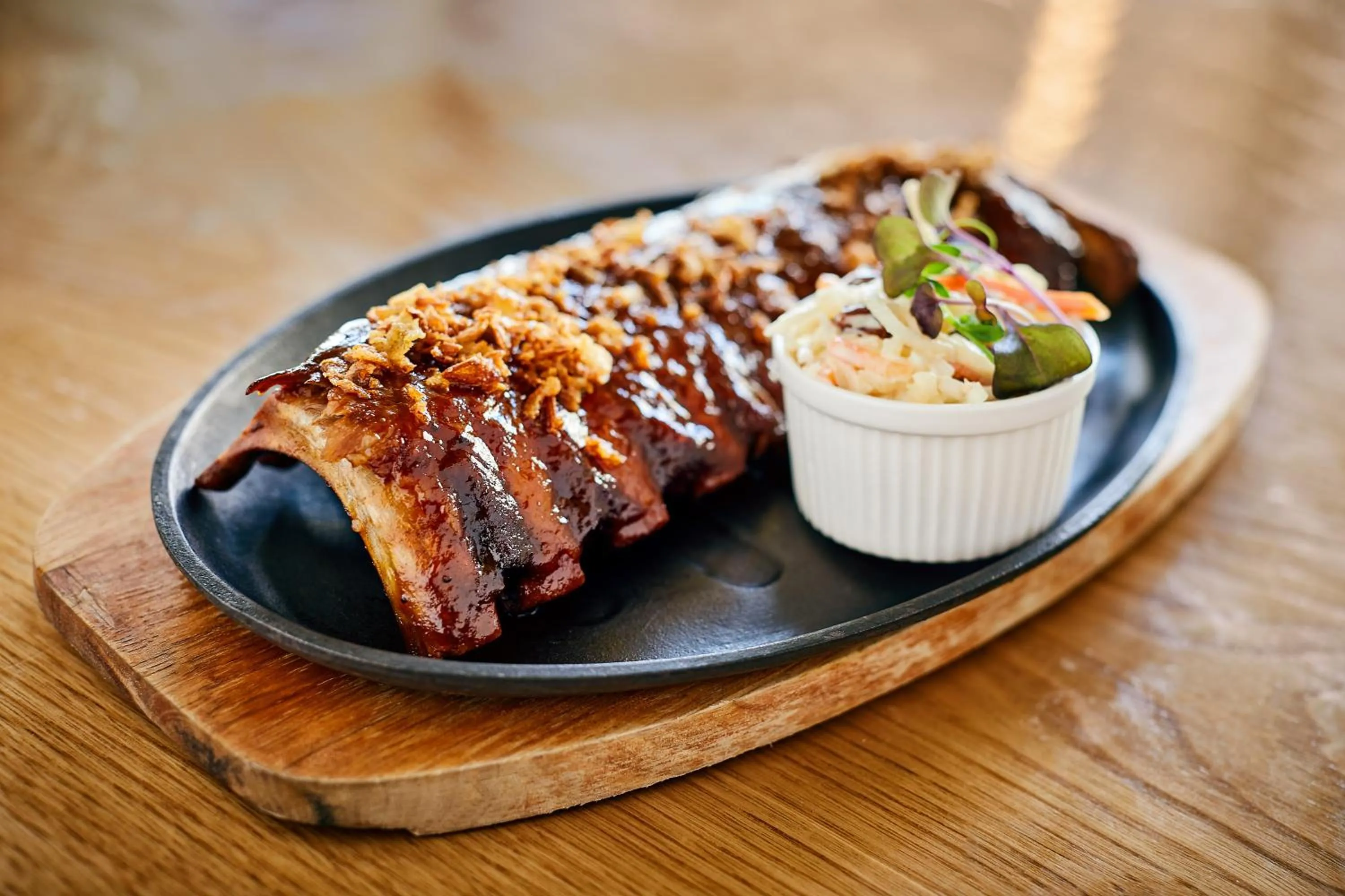 Food and drinks in Arlington Hotel O'Connell Bridge