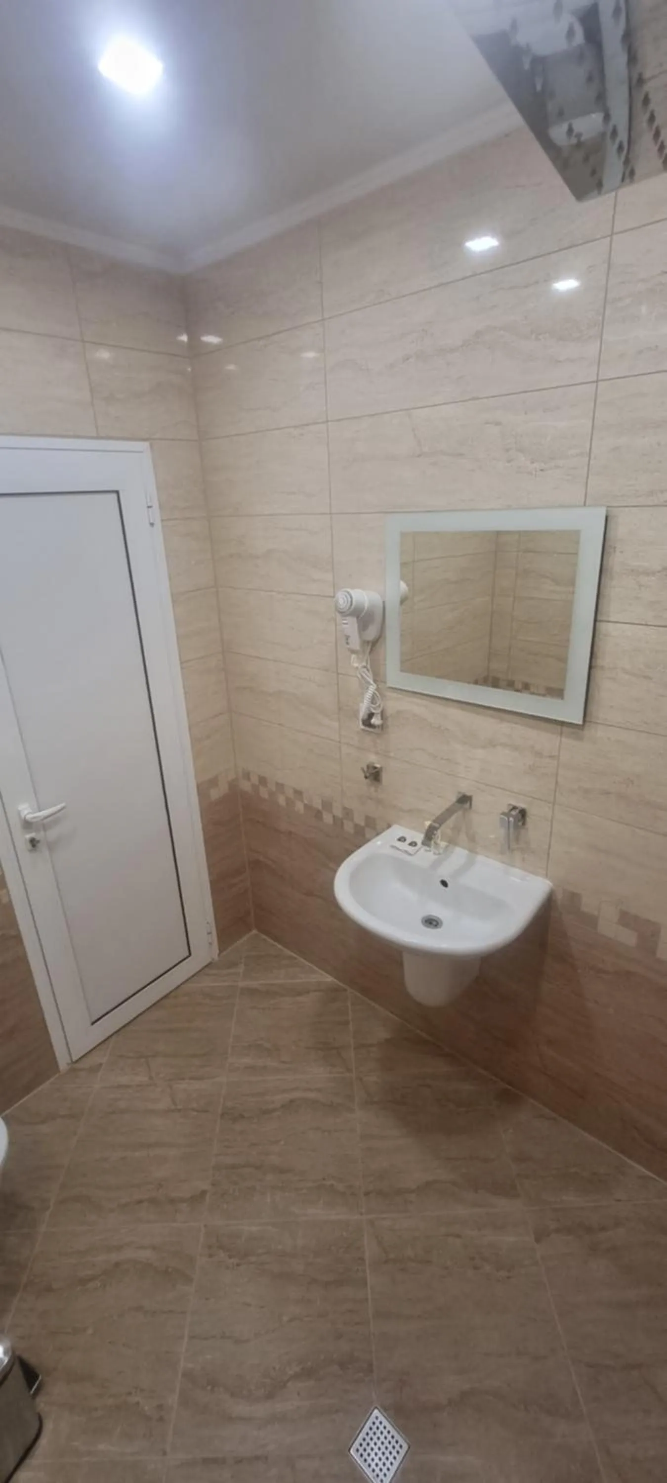 Bathroom in Family Hotel Alfa Vita