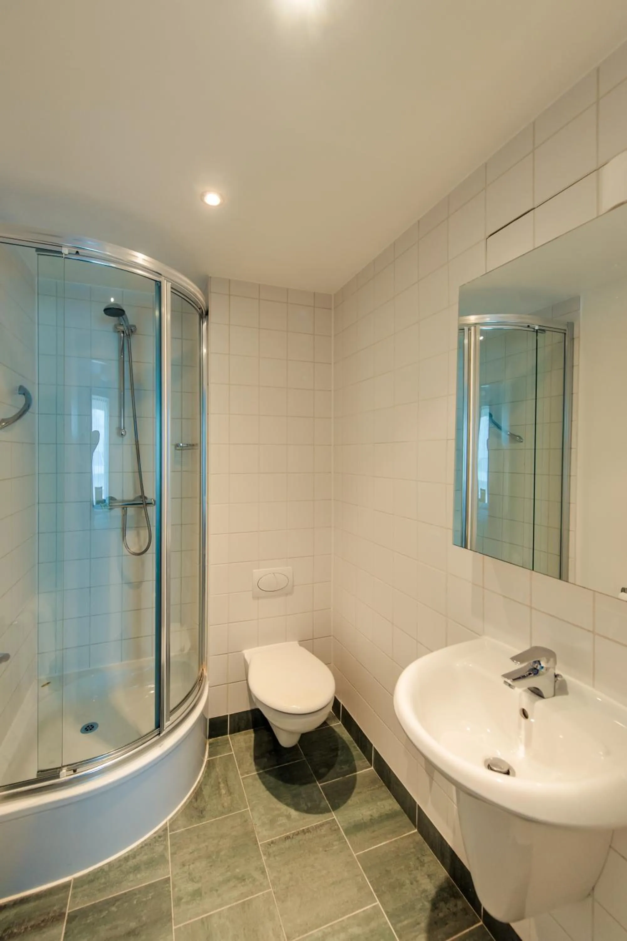 Bathroom in PREMIER SUITES Dublin, Sandyford