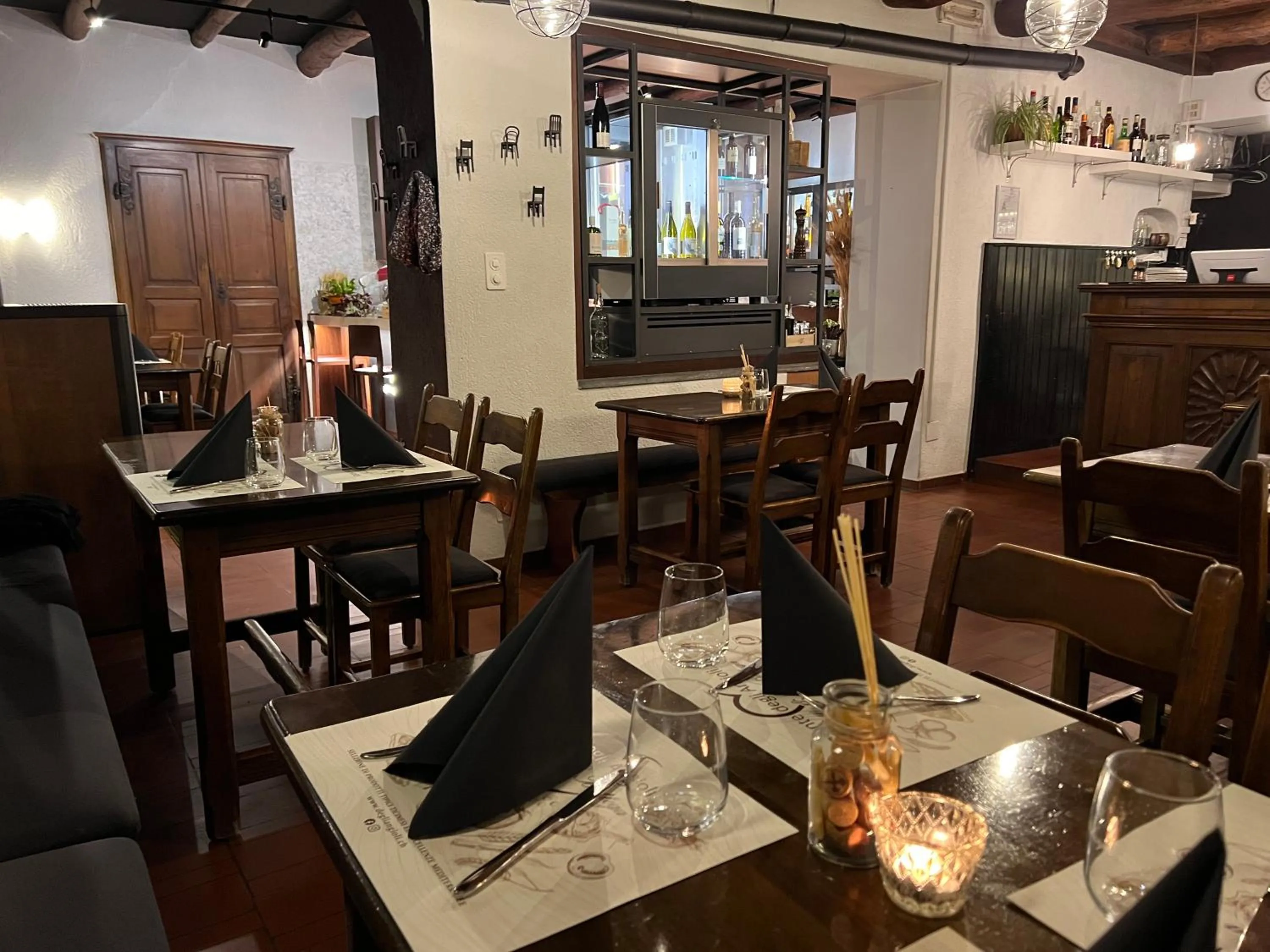 Restaurant/places to eat in Garni degli Angioli