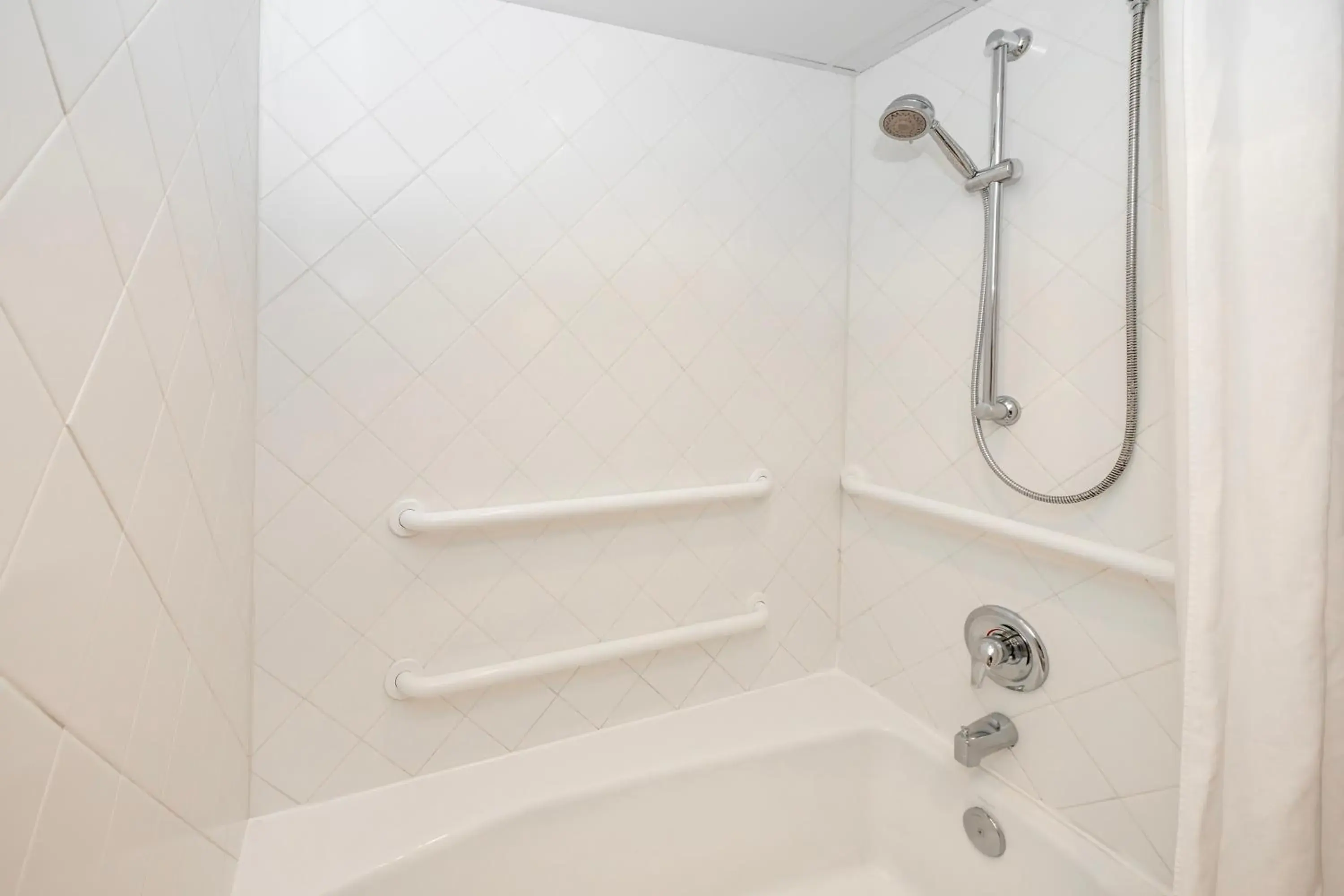 King Room with Bay View - Ground Floor in The Bay Resort King Room with Bay View - Ground Floor in The Bay Resort