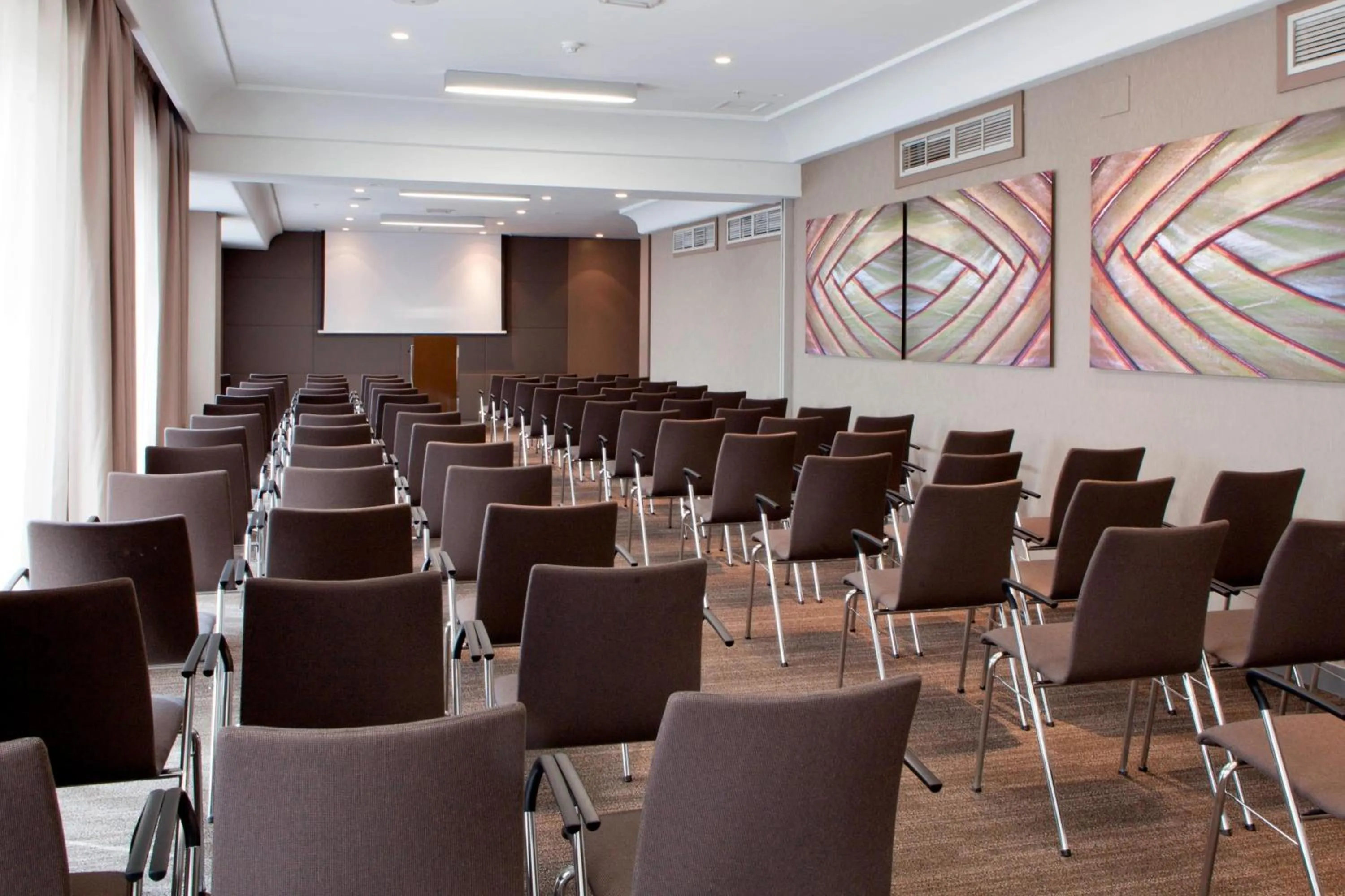 Meeting/conference room in AC Hotel Iberia Las Palmas by Marriott