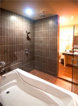 Bathroom in Casulo Hotel