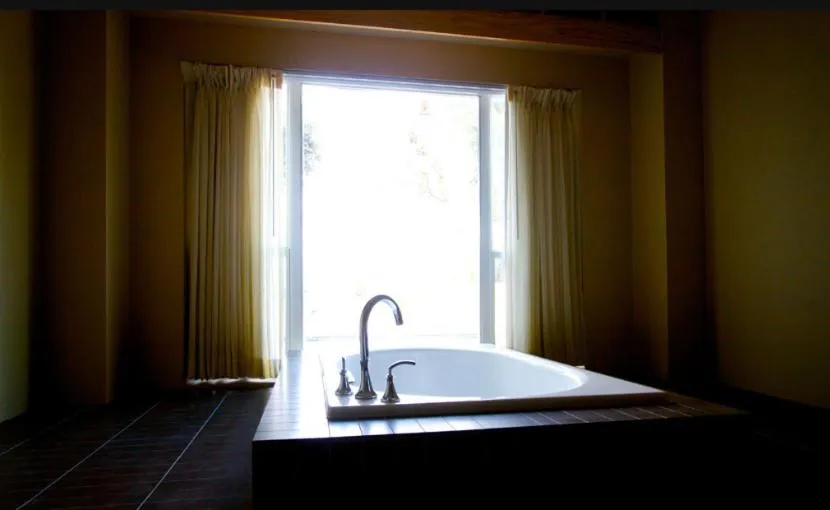 Bathroom in Casulo Hotel